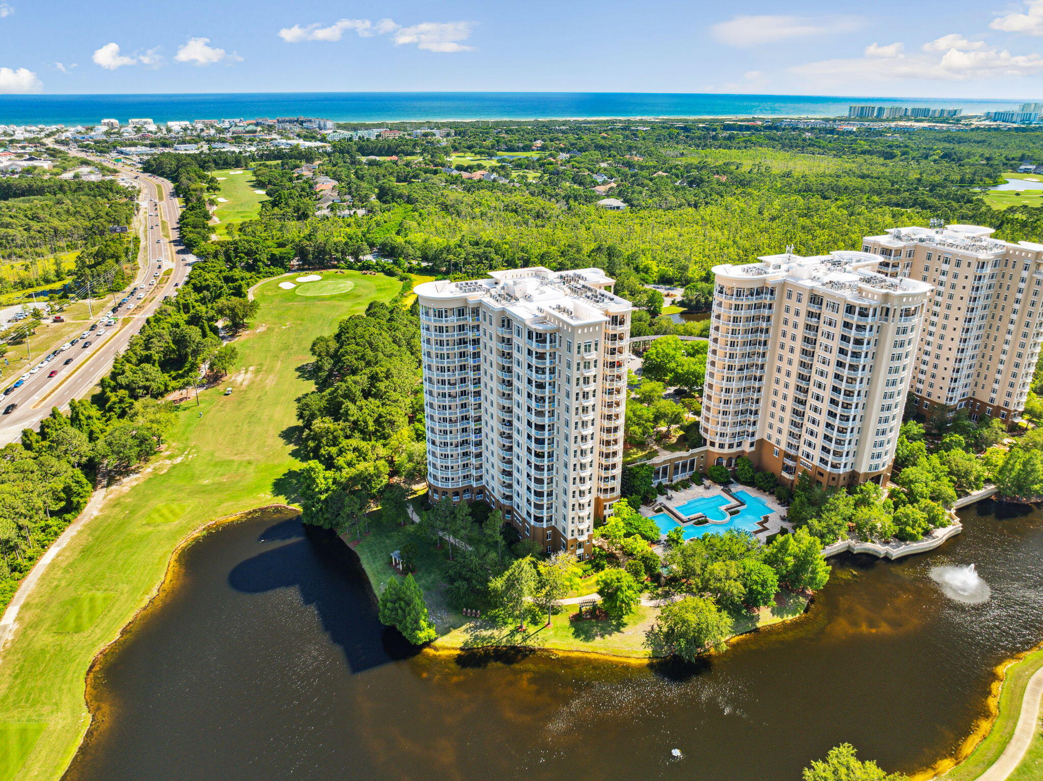 ONE WATER PLACE - Residential