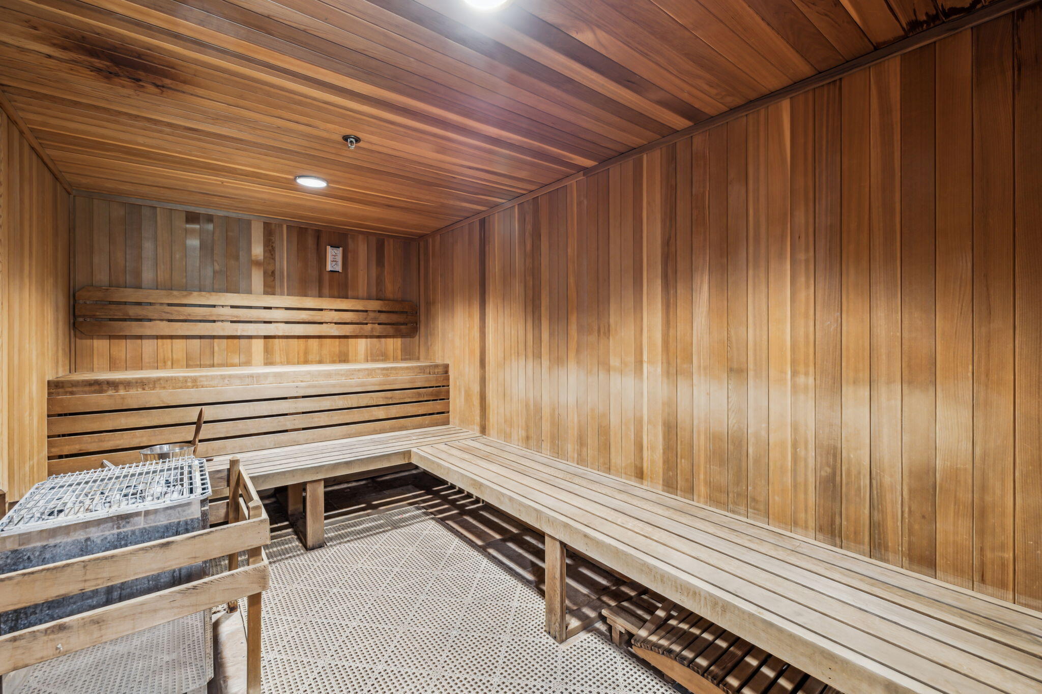 ONE WATER PLACE - Residential