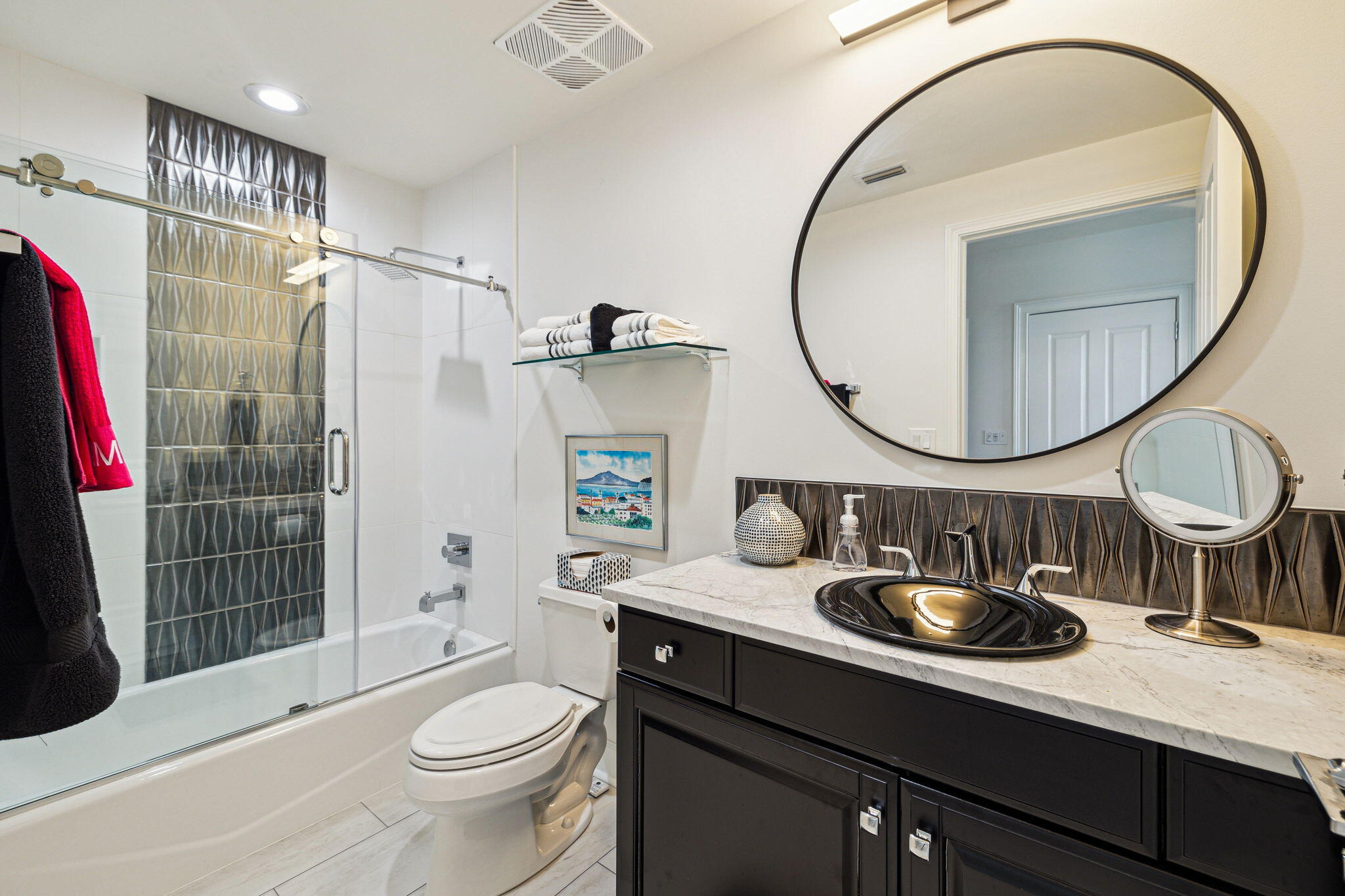 ONE WATER PLACE - Residential