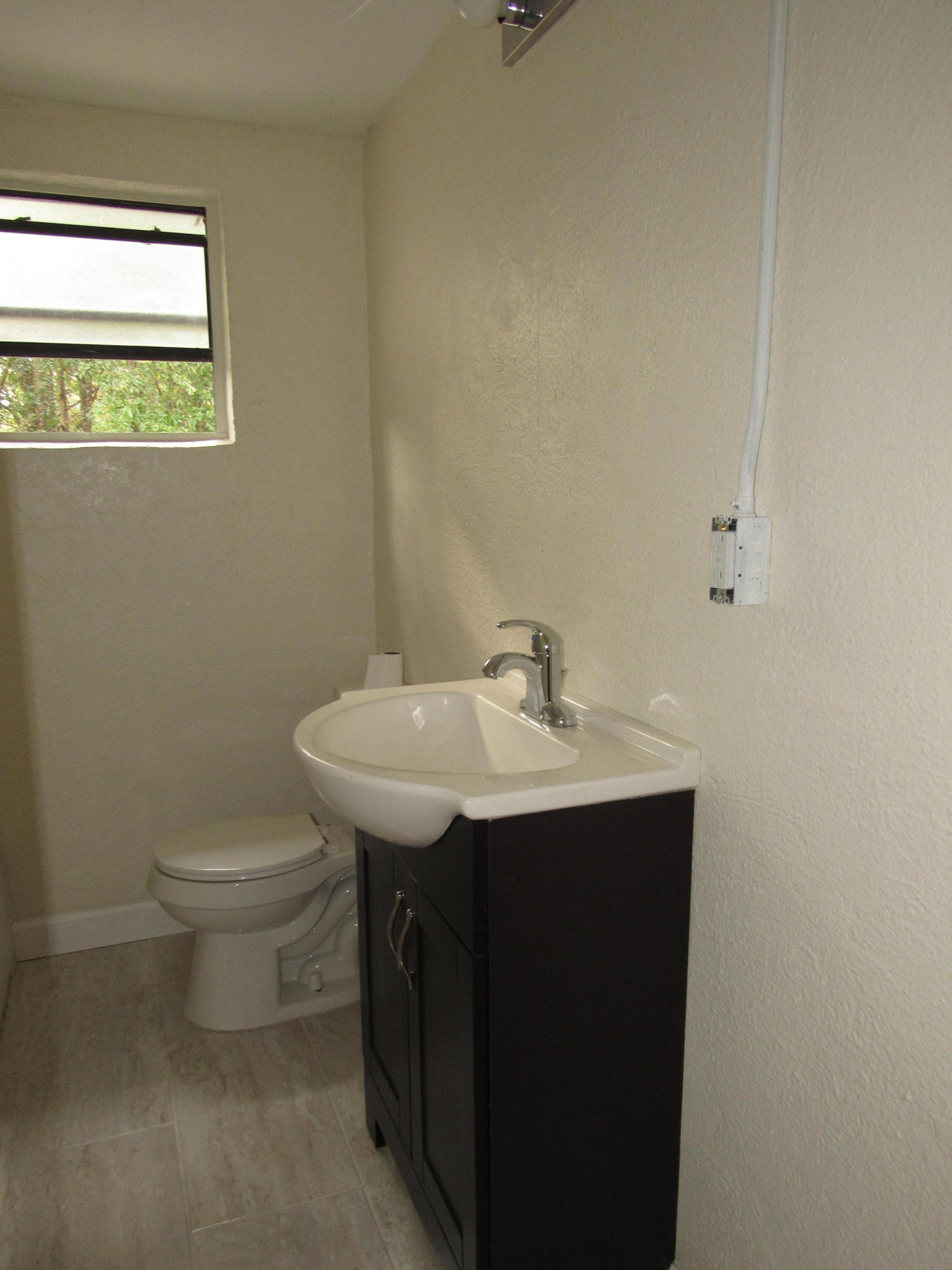 CHESSHERS 1ST ADDN - Residential