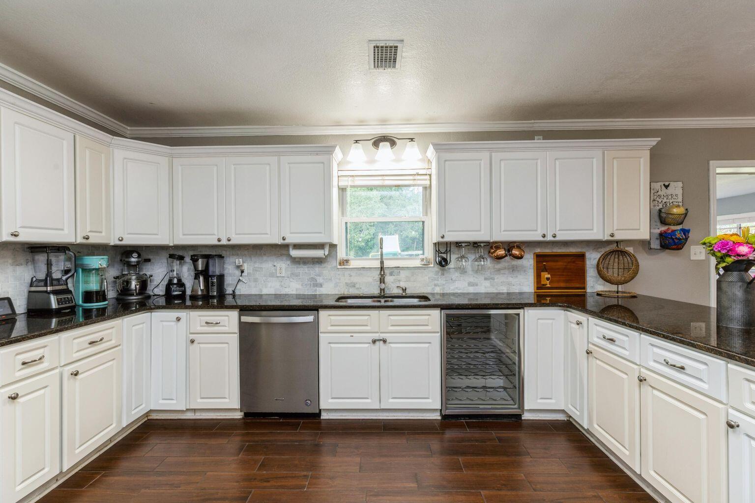 COLONY ESTATES 2ND ADDN - Residential