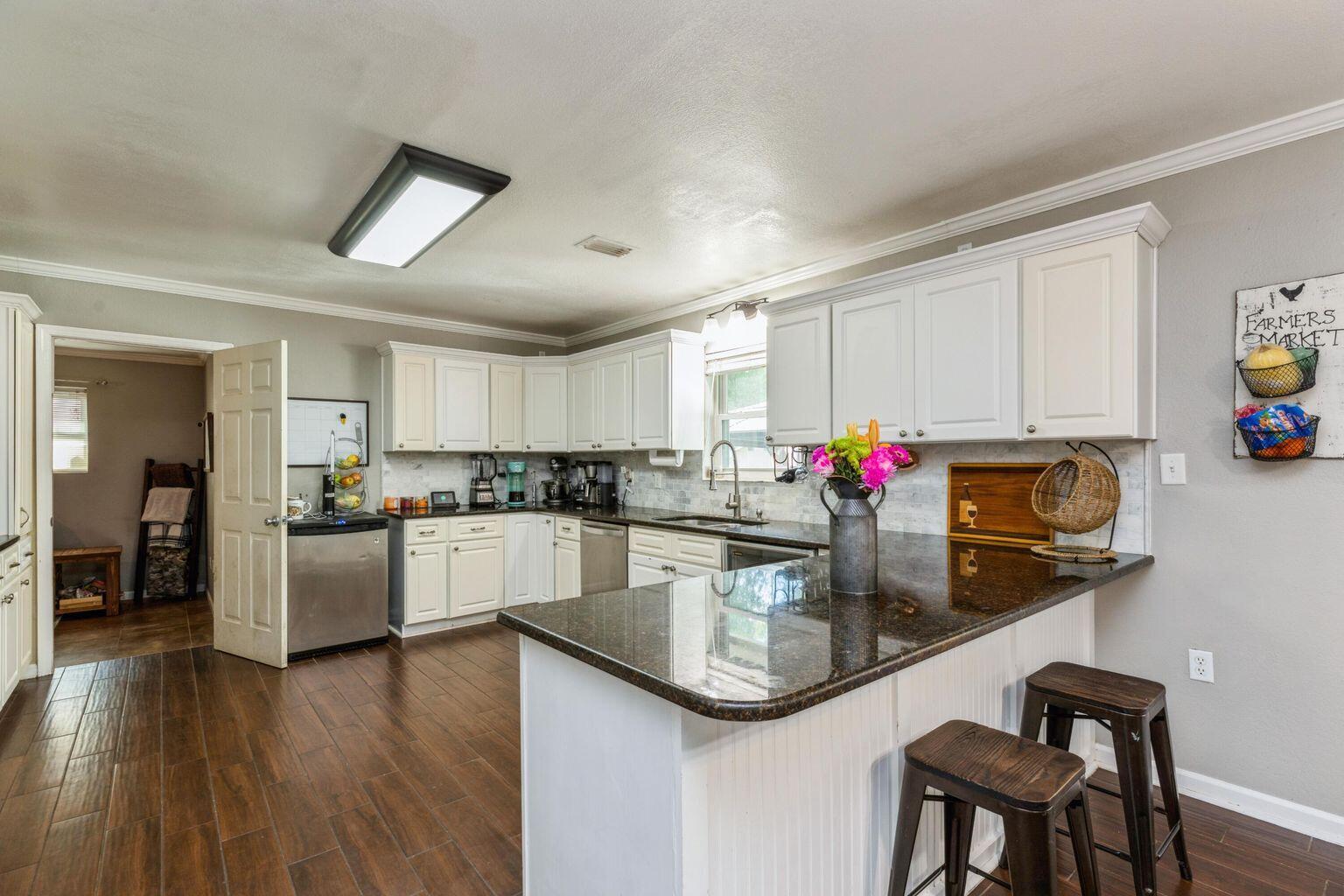 COLONY ESTATES 2ND ADDN - Residential