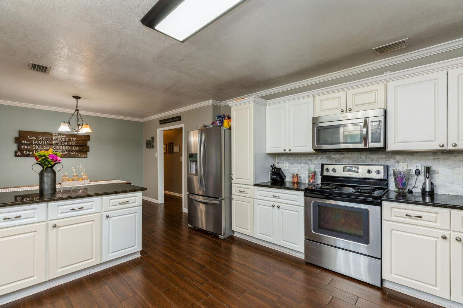 COLONY ESTATES 2ND ADDN - Residential