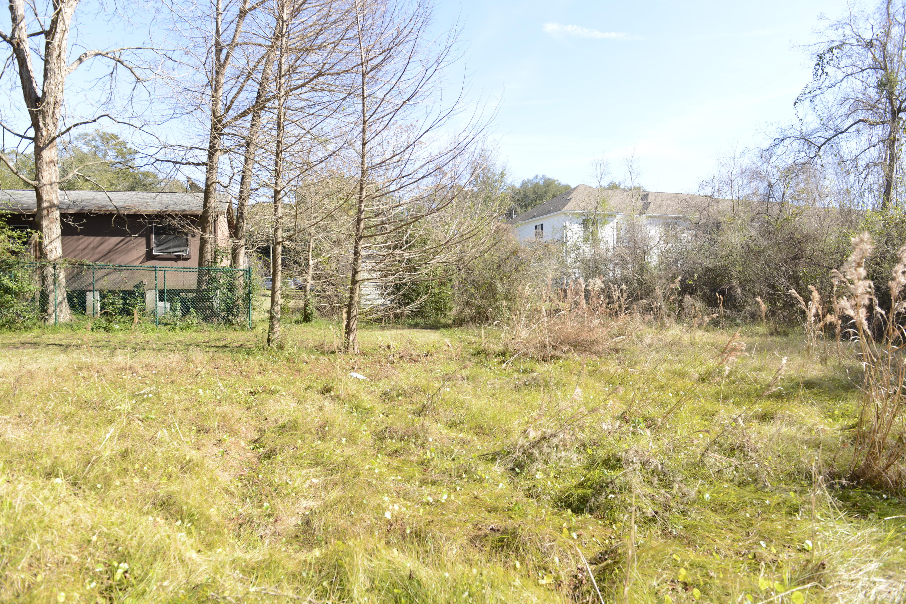 FLORIDA HEIGHTS - Land