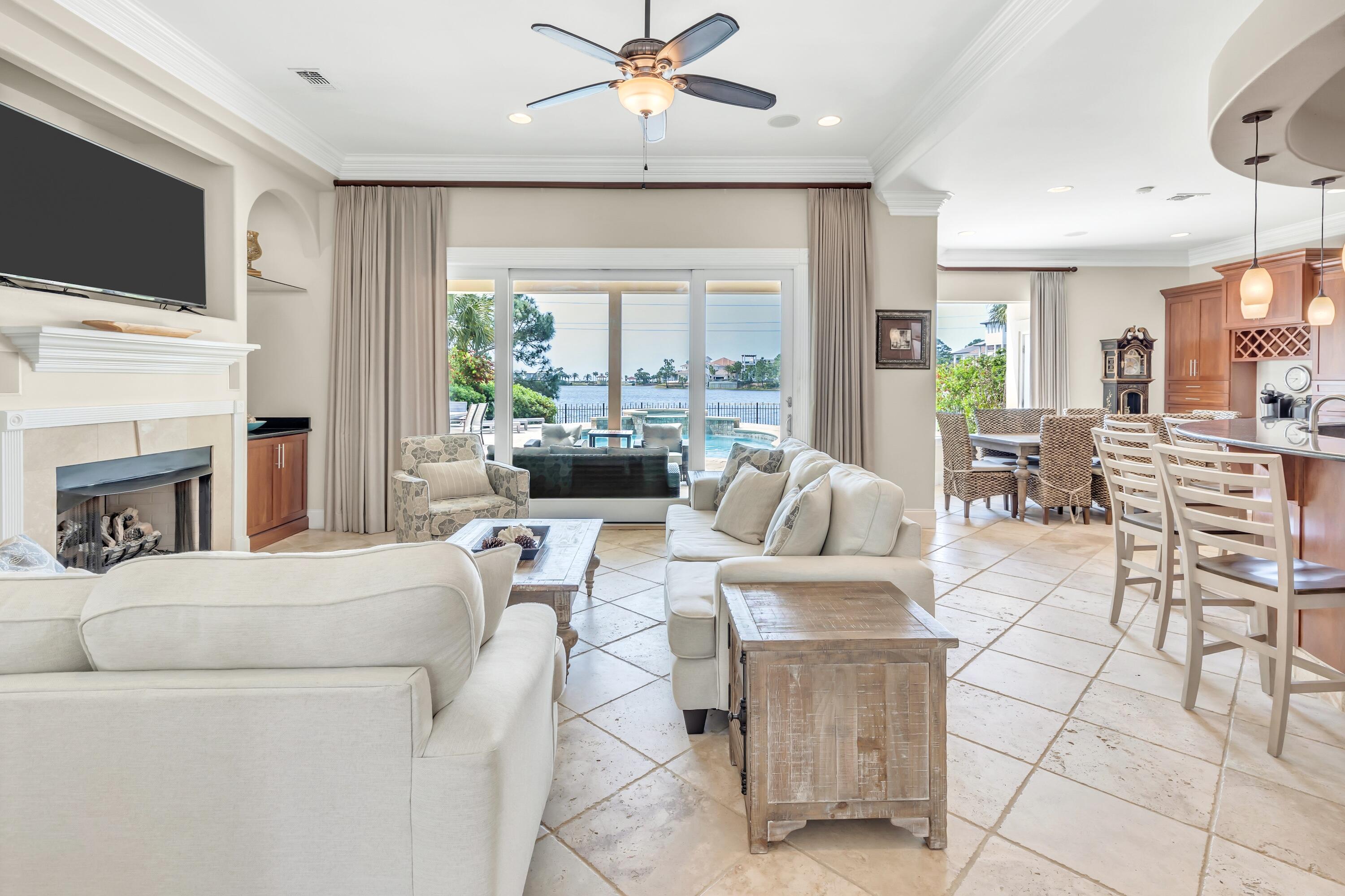 DESTINY EAST - Residential