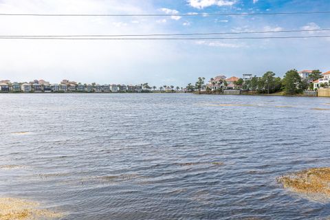 A home in Destin