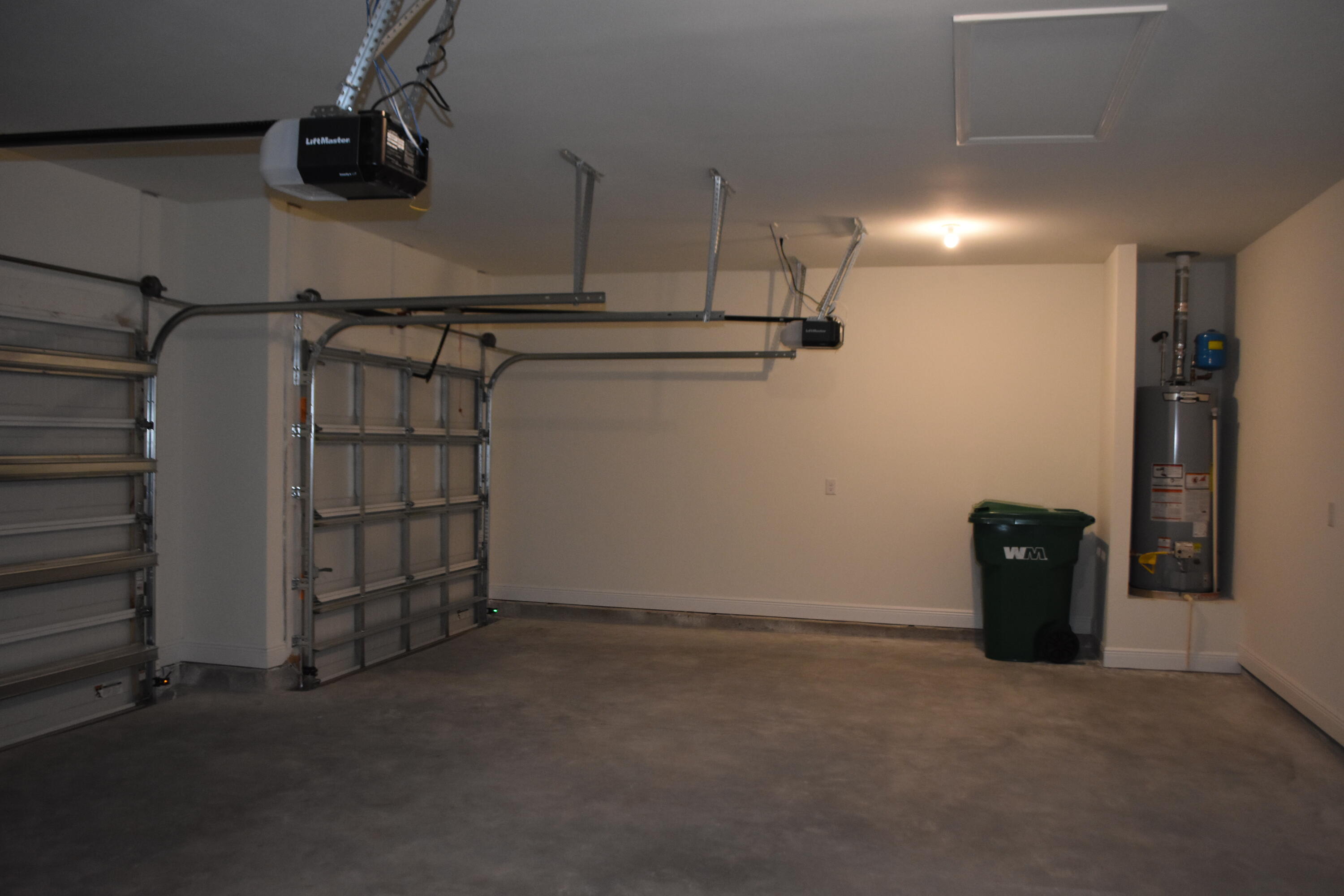 HAMMOCK BAY - Residential Lease