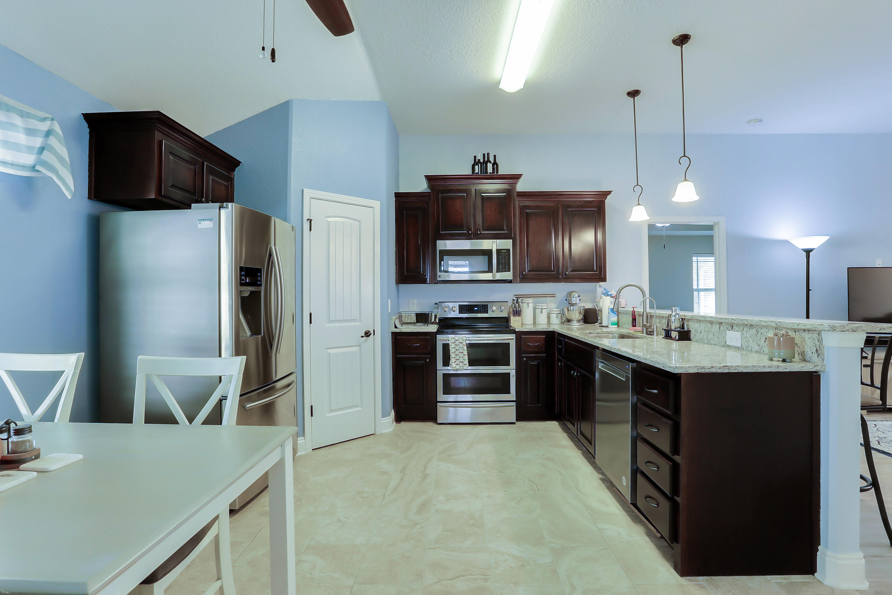 COVINGTON WOODS - Residential