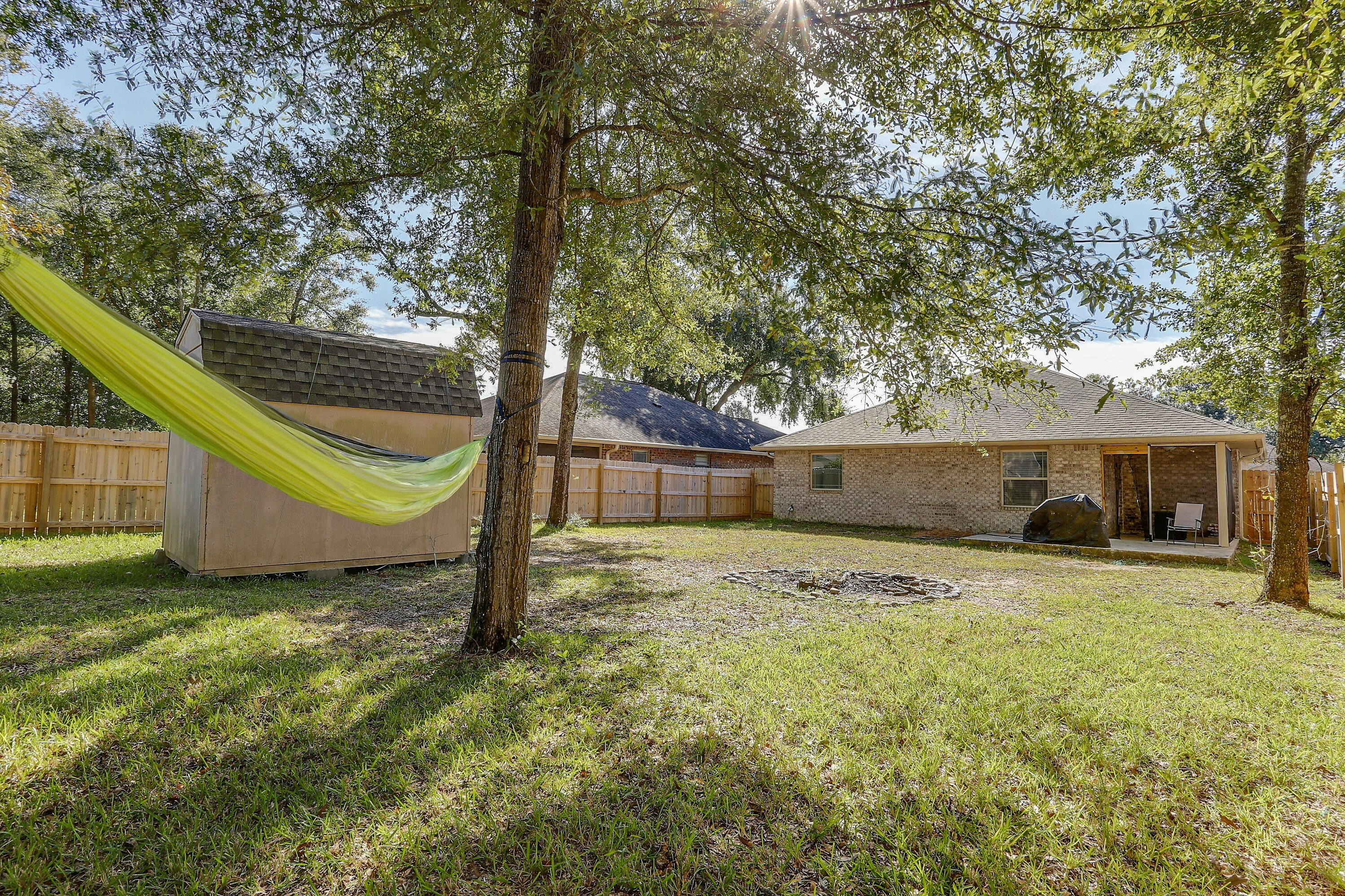 COVINGTON WOODS - Residential