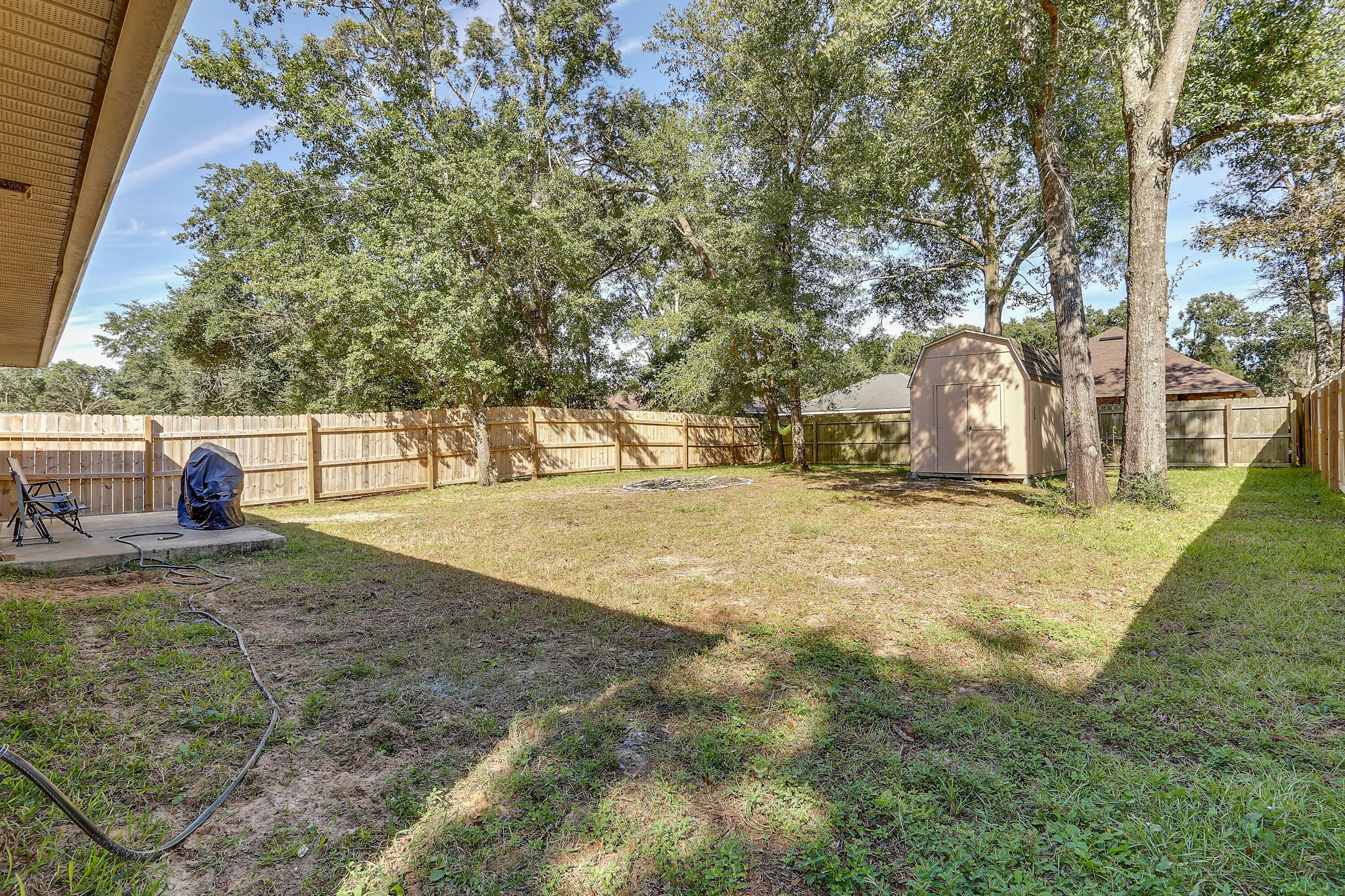 COVINGTON WOODS - Residential