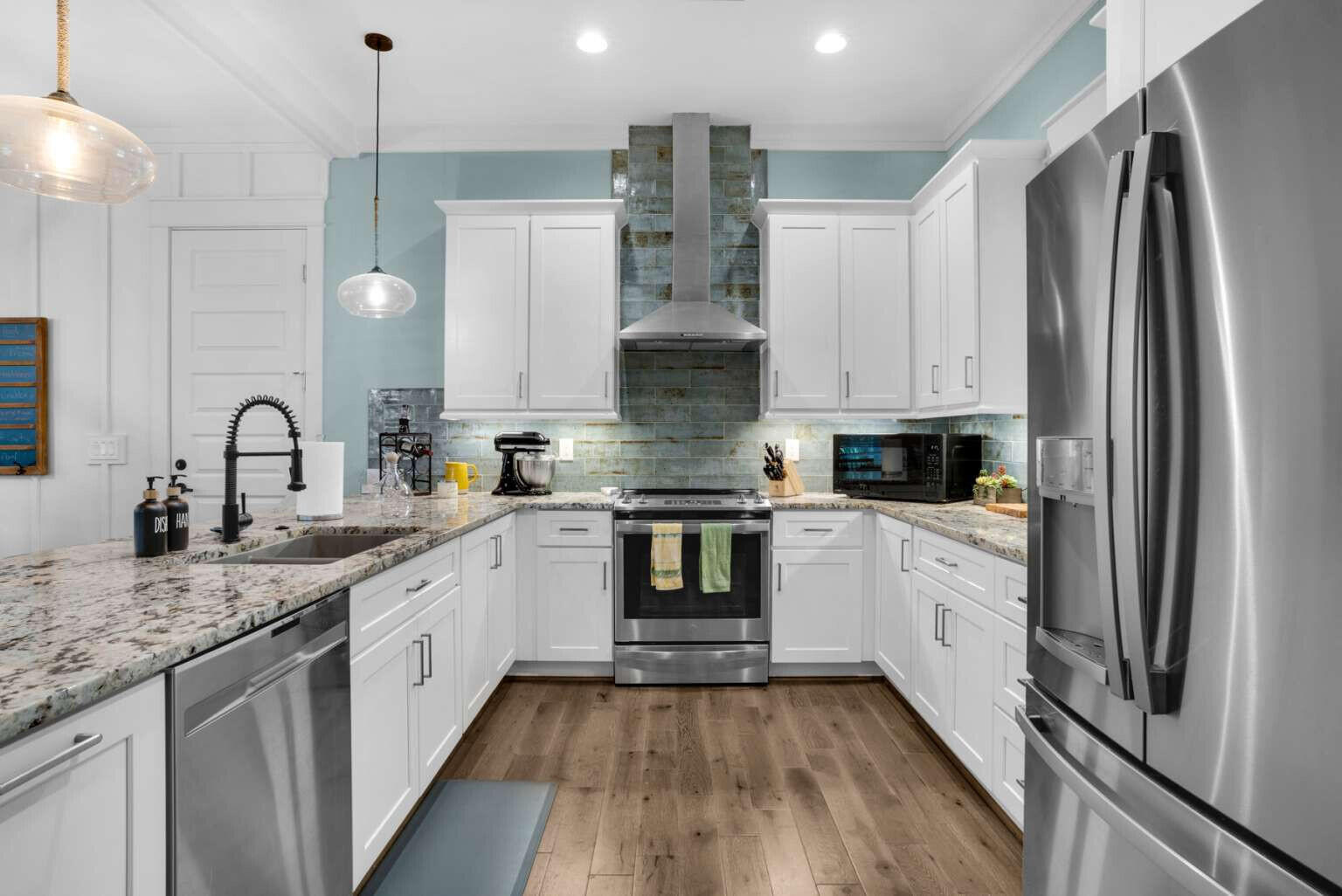 Cottages of Eastern Lake - Residential