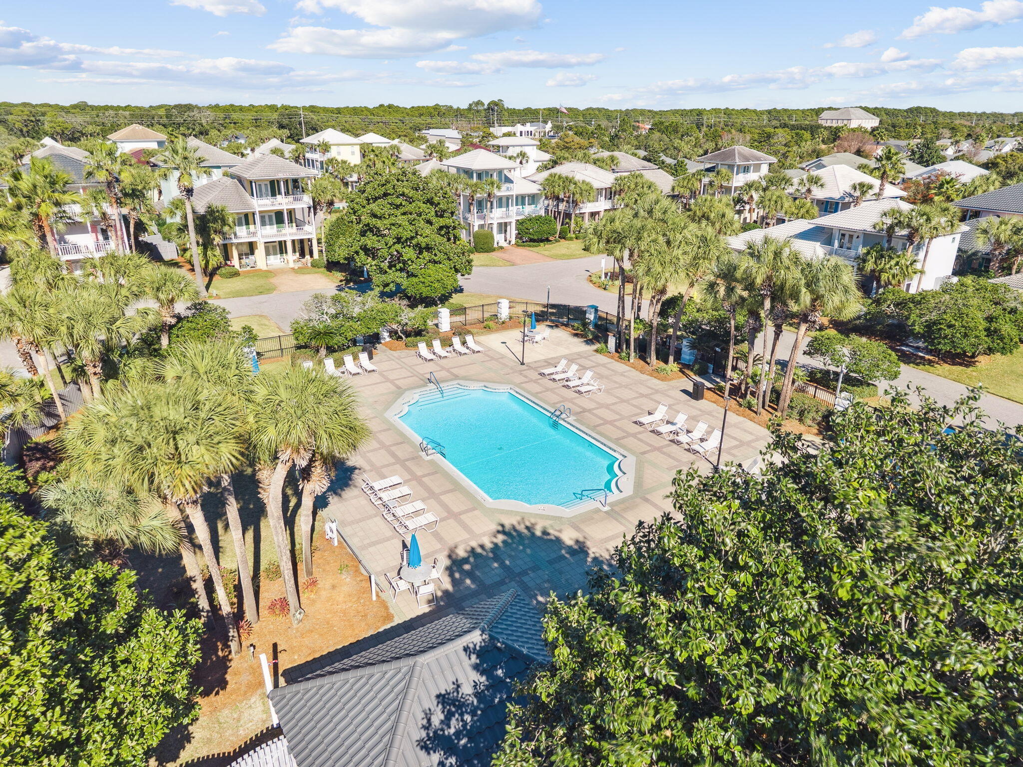 EMERALD SHORES OF SOUTH WALTON - Residential
