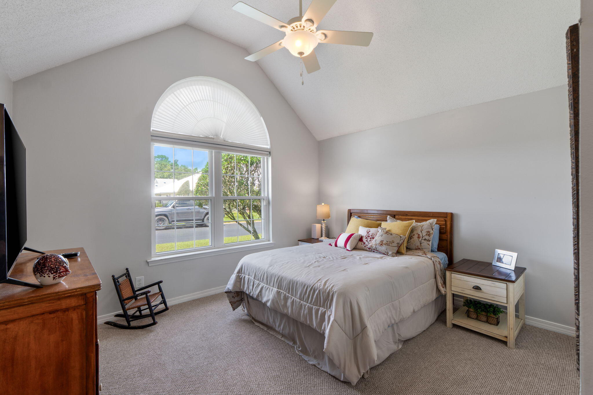 NORTH RIDGE GARDENS - Residential