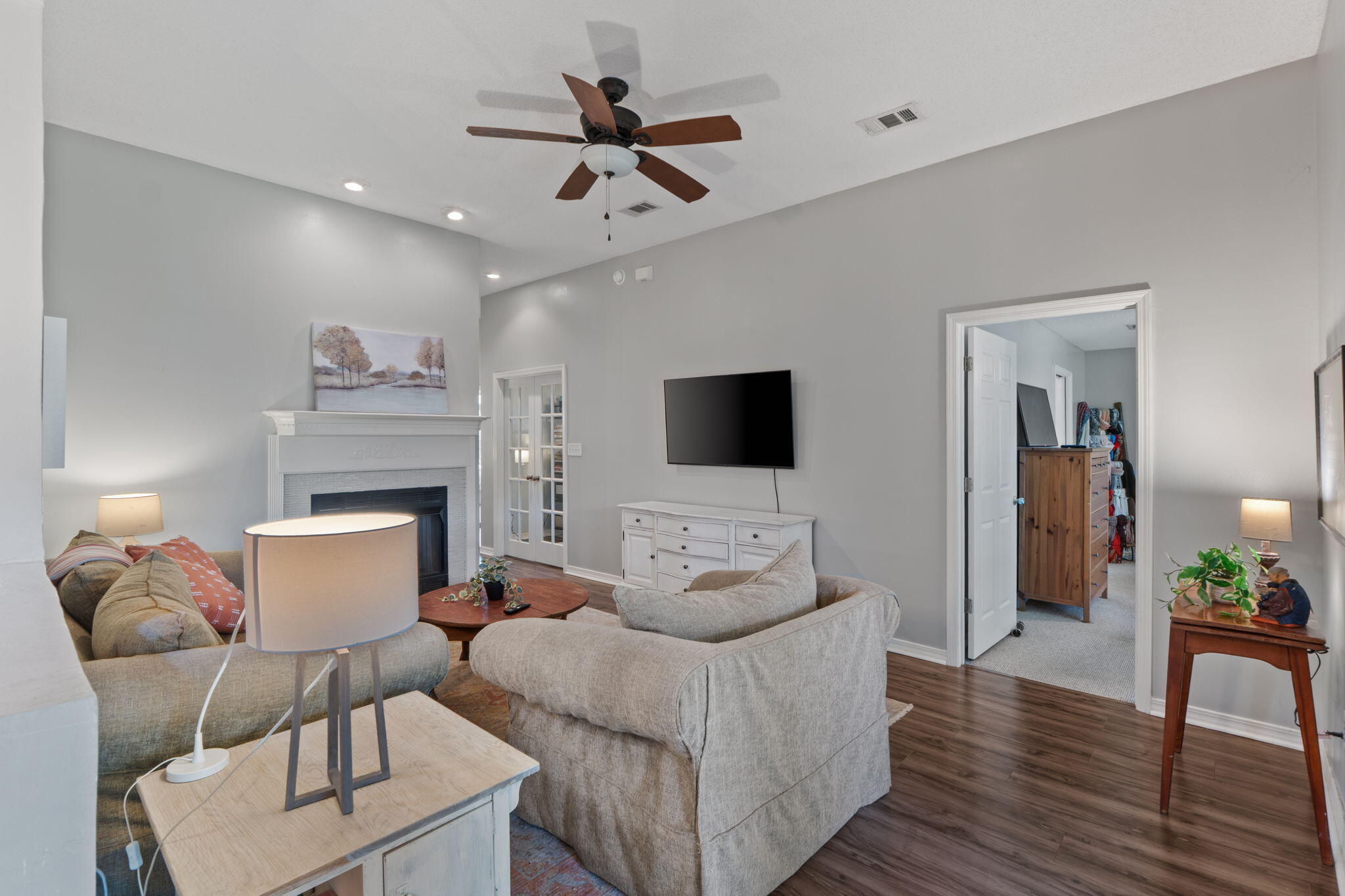 NORTH RIDGE GARDENS - Residential