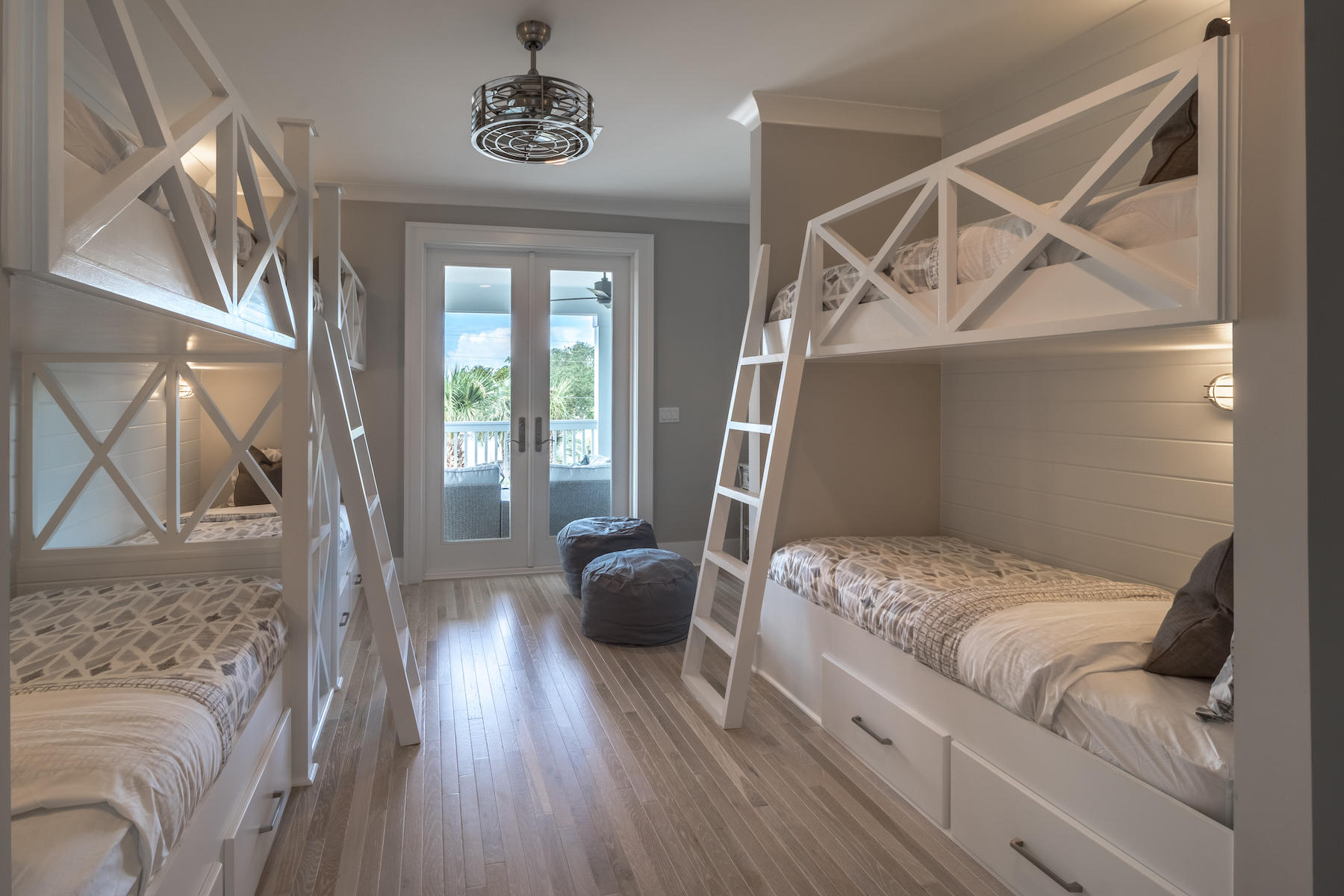 GULF VIEW ESTATES - Residential