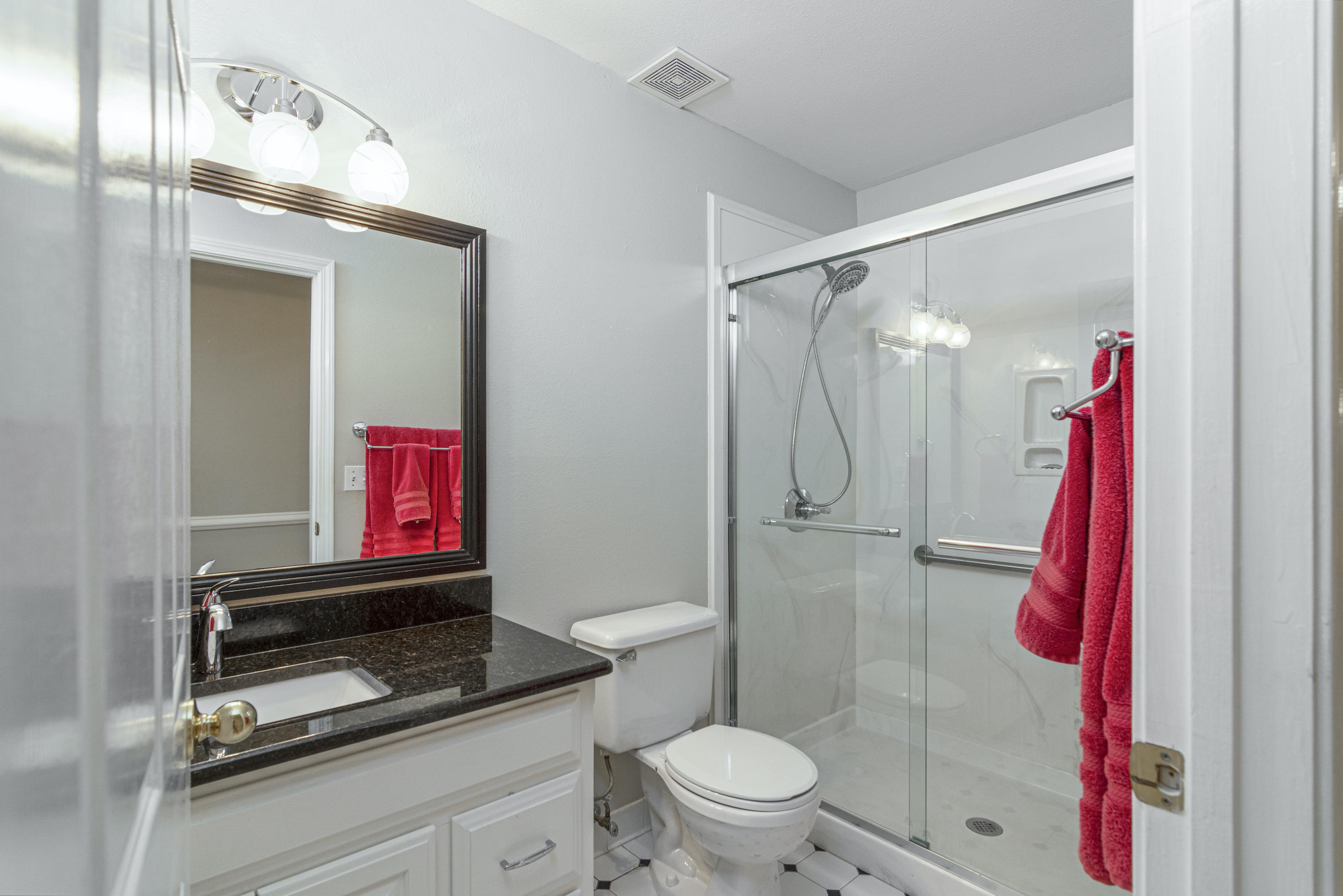 BISCAYNE POINTE - Residential