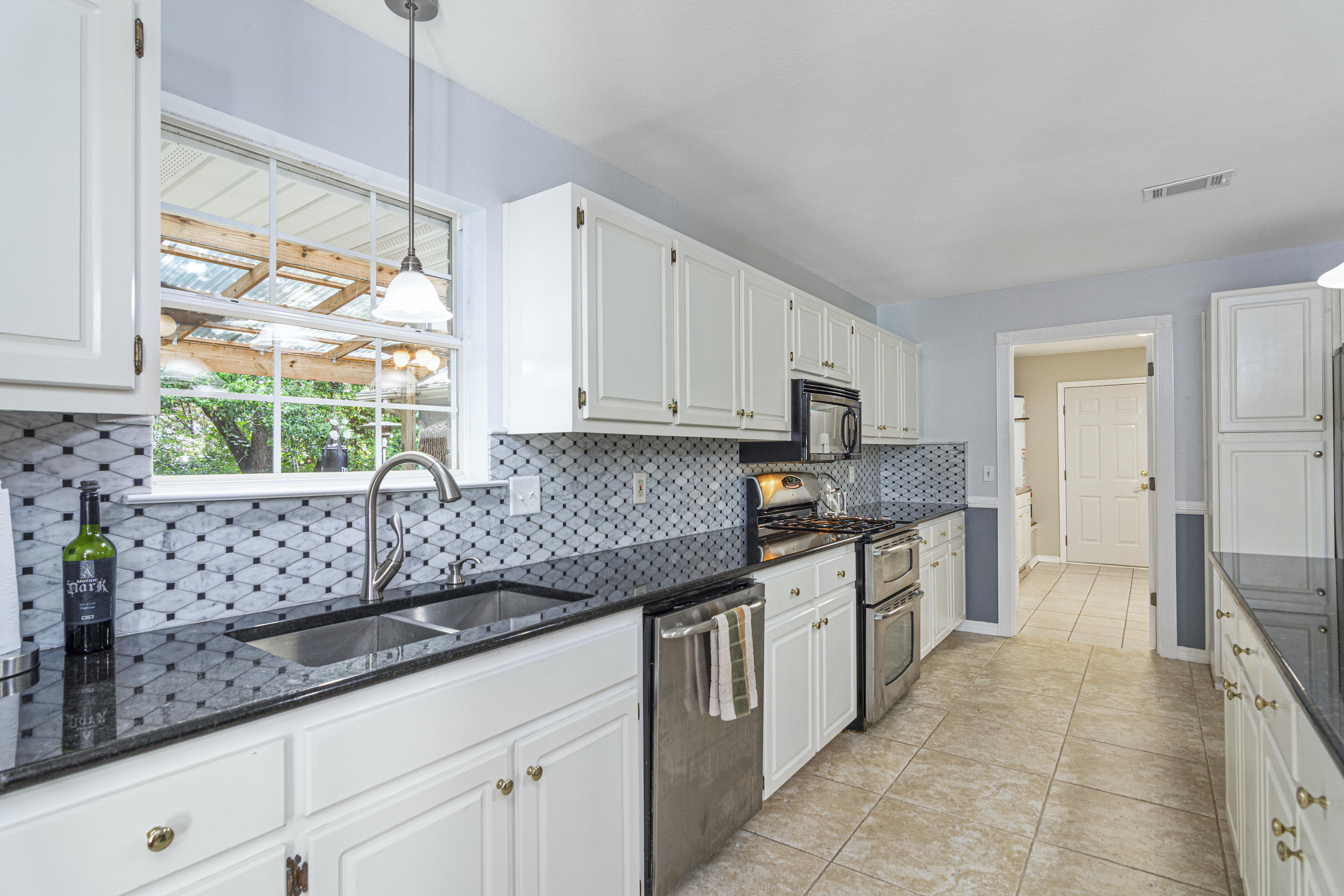 BISCAYNE POINTE - Residential