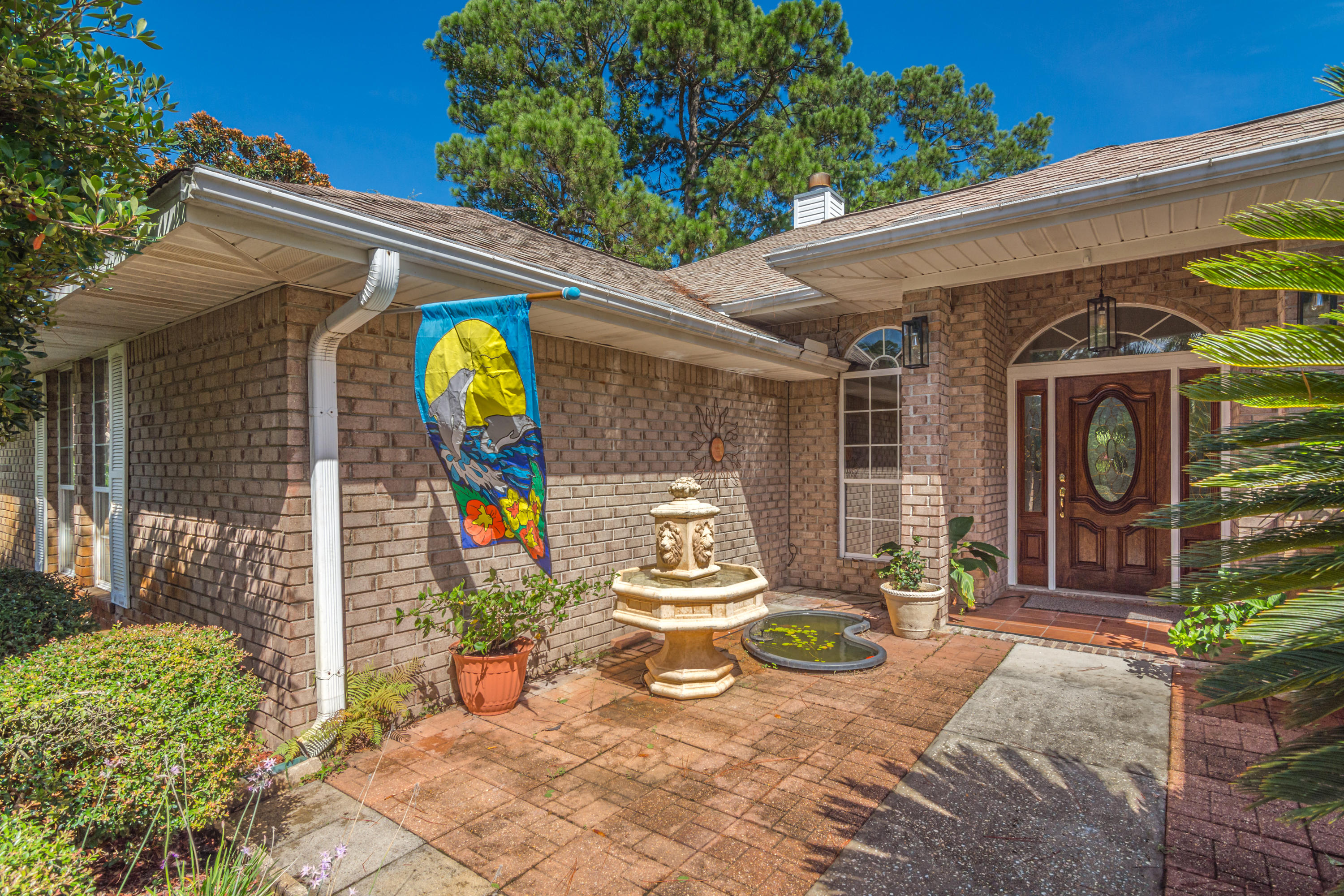 BISCAYNE POINTE - Residential