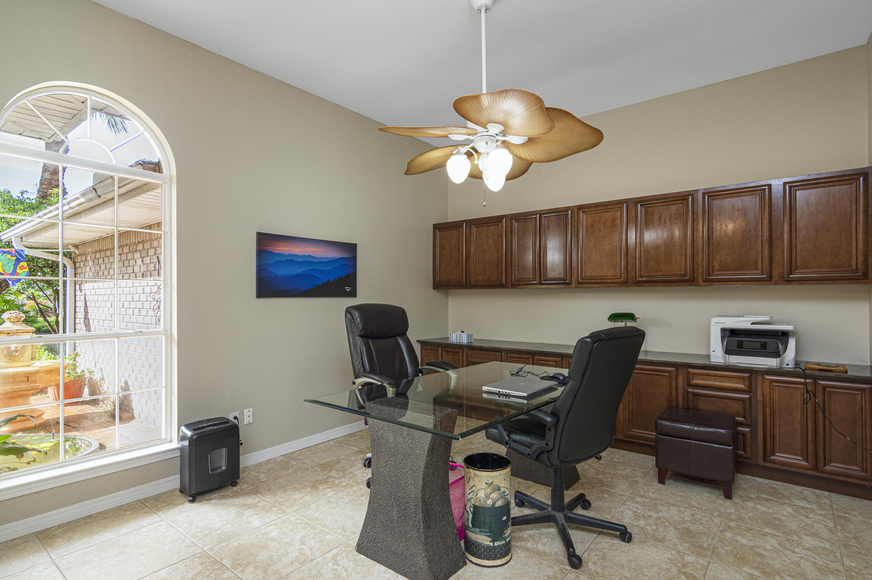 BISCAYNE POINTE - Residential