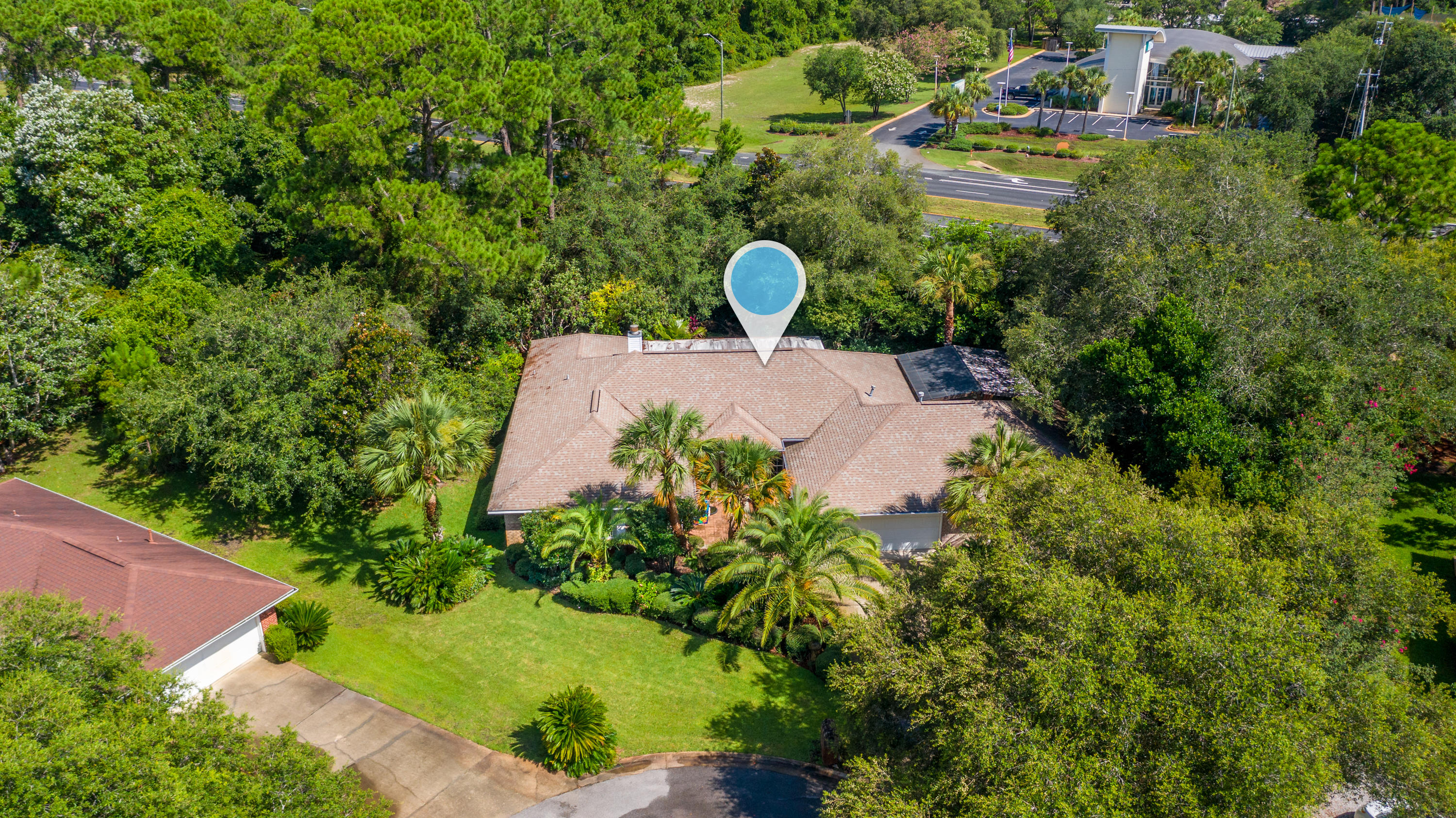 BISCAYNE POINTE - Residential