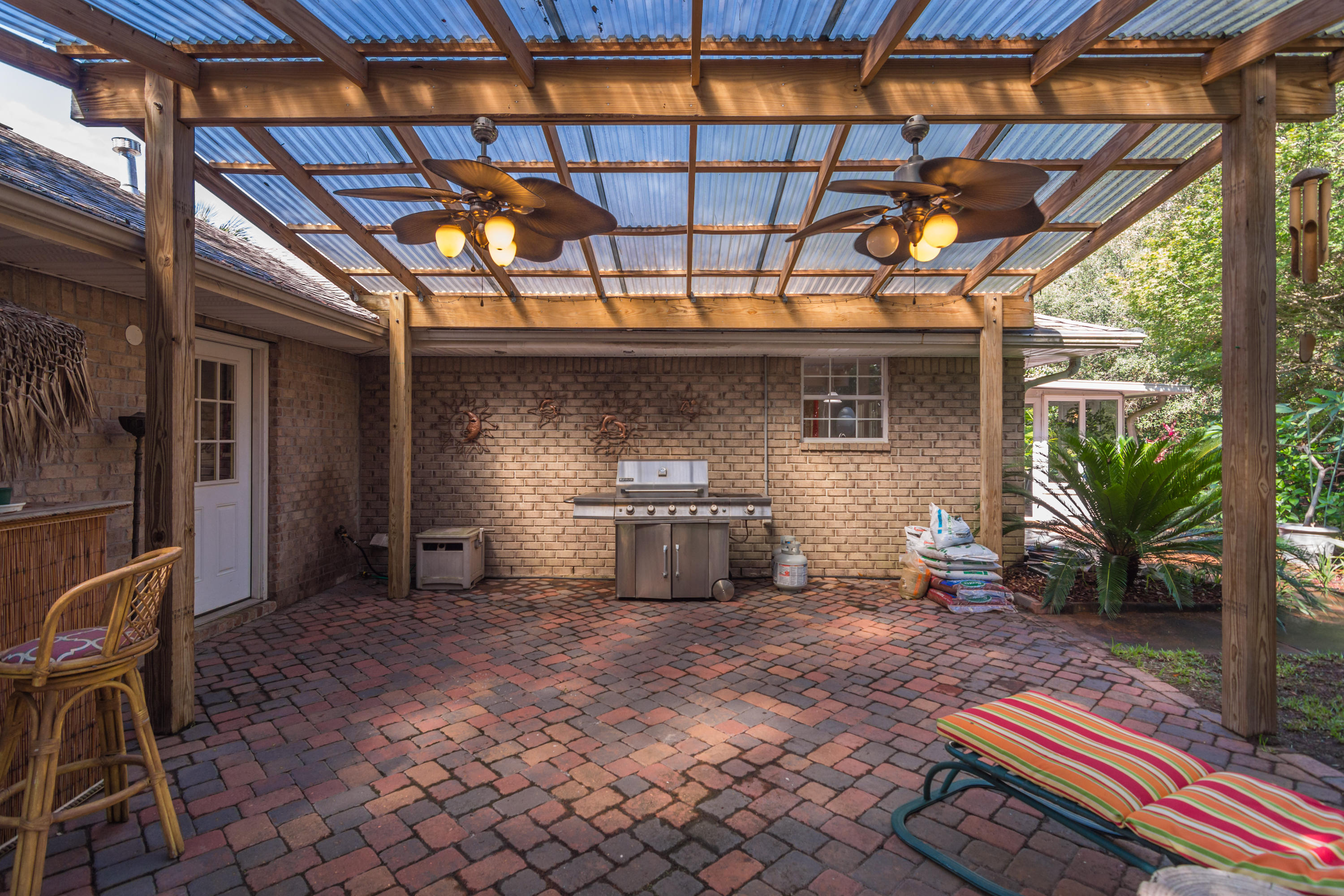 BISCAYNE POINTE - Residential