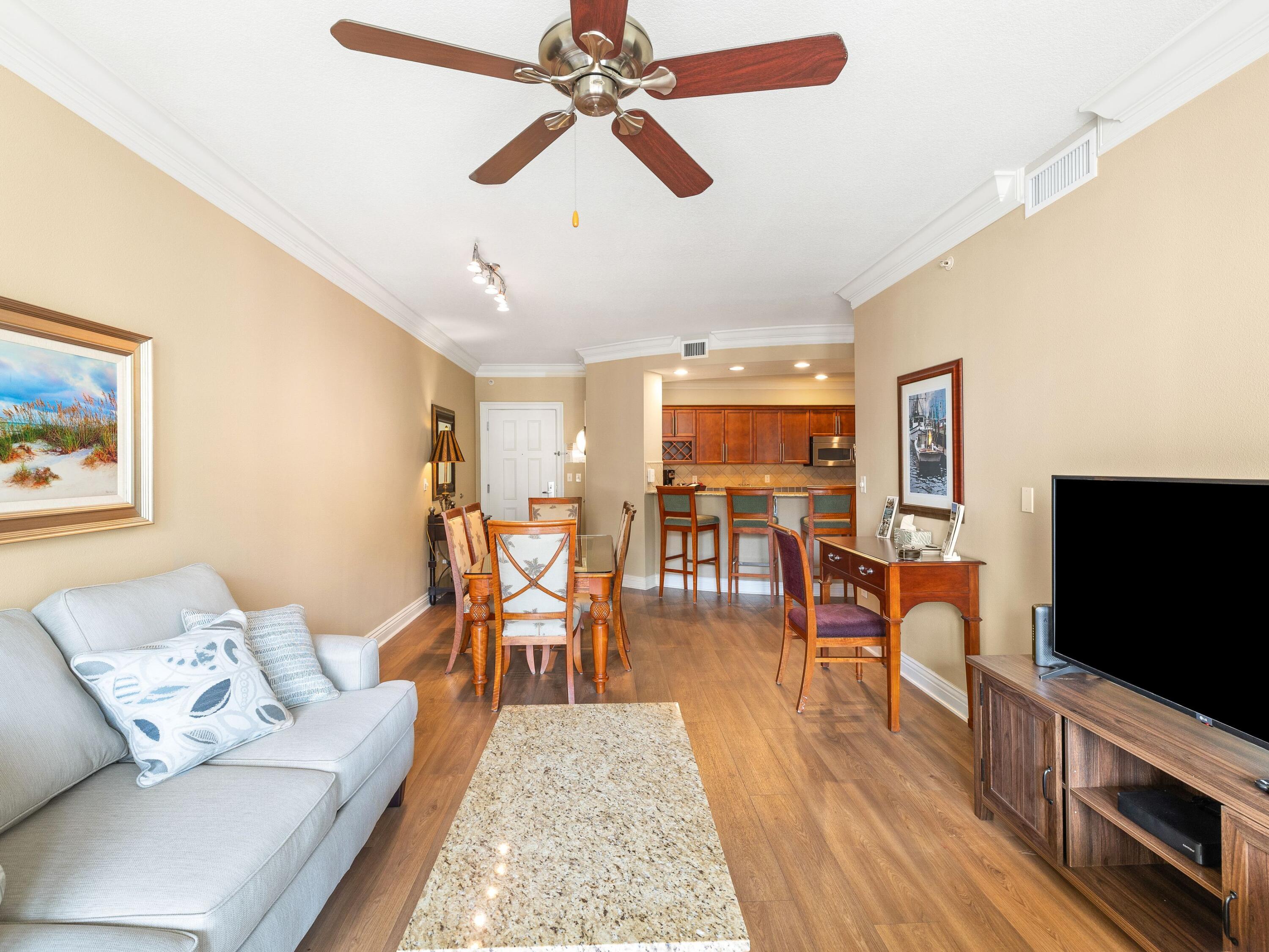 EMERALD GRANDE - Residential