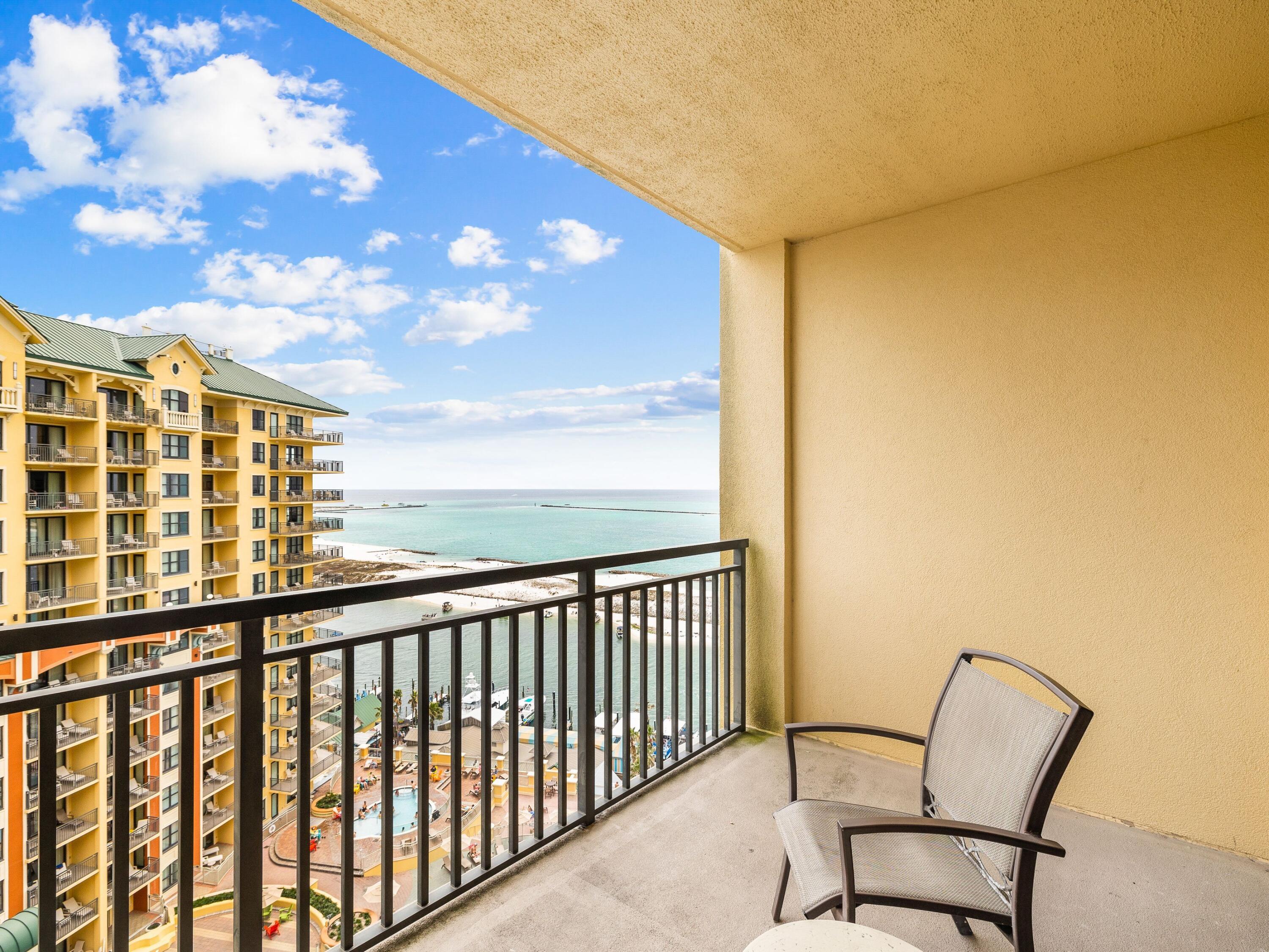 EMERALD GRANDE - Residential