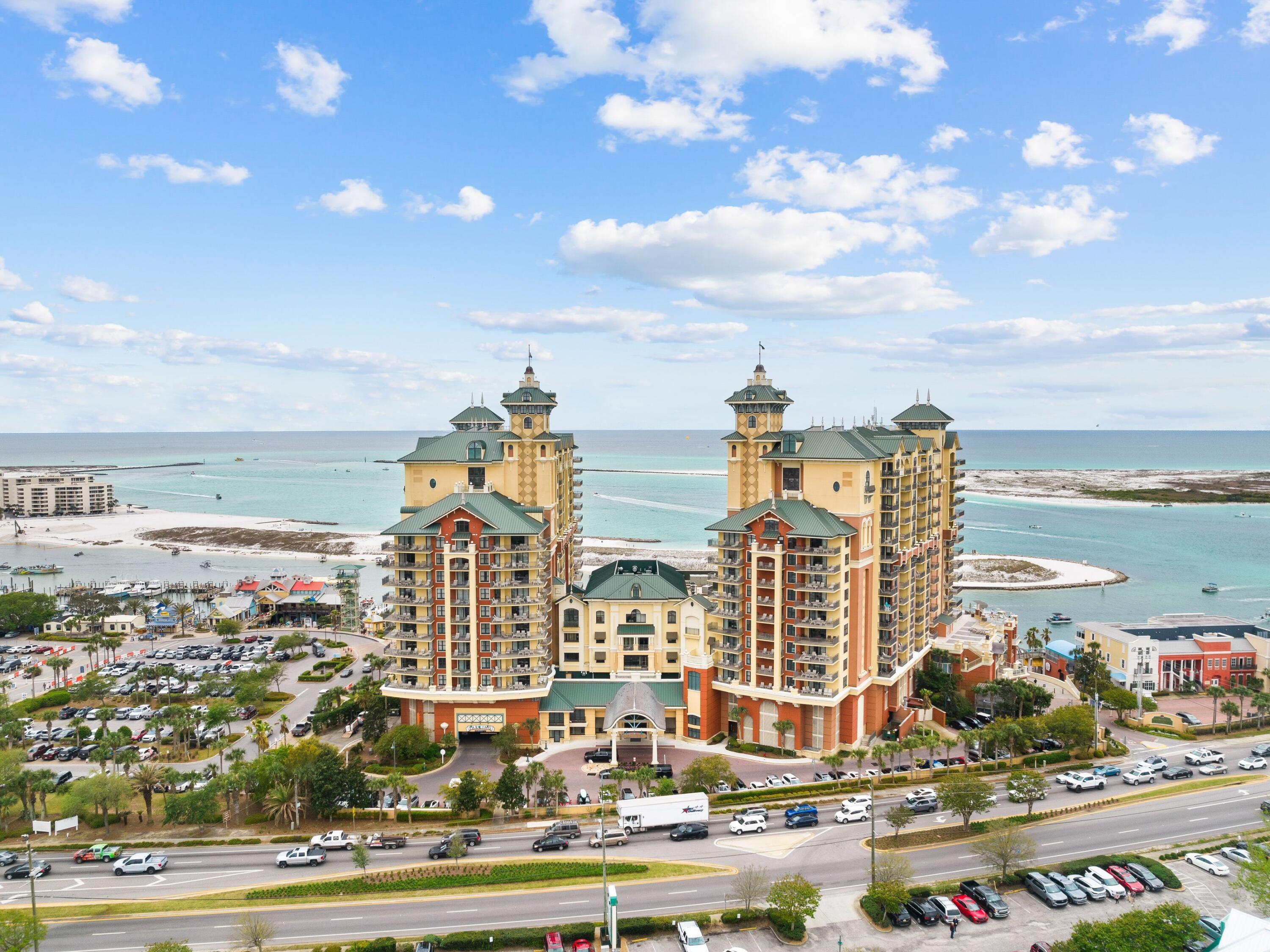 EMERALD GRANDE - Residential