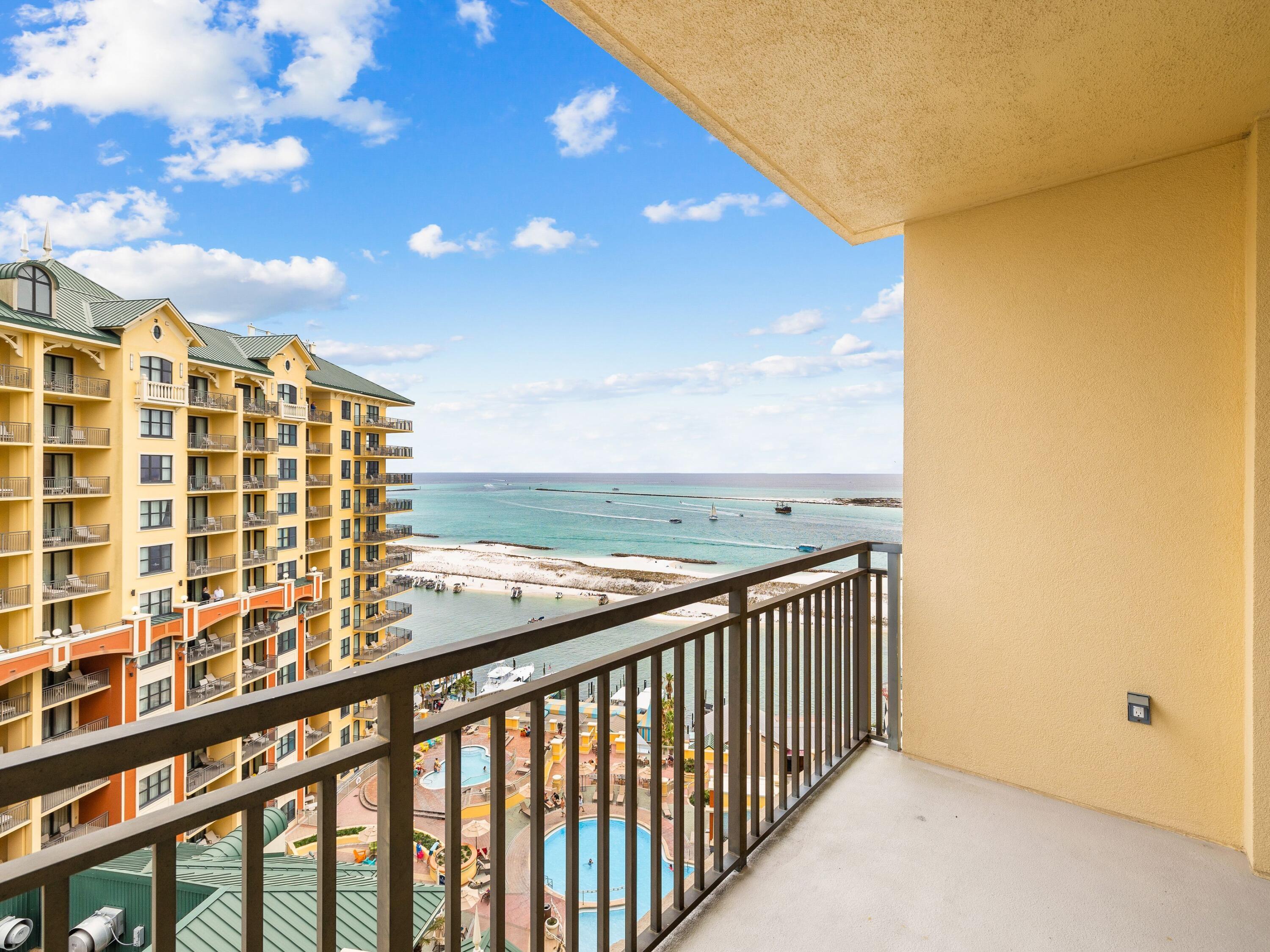 EMERALD GRANDE - Residential