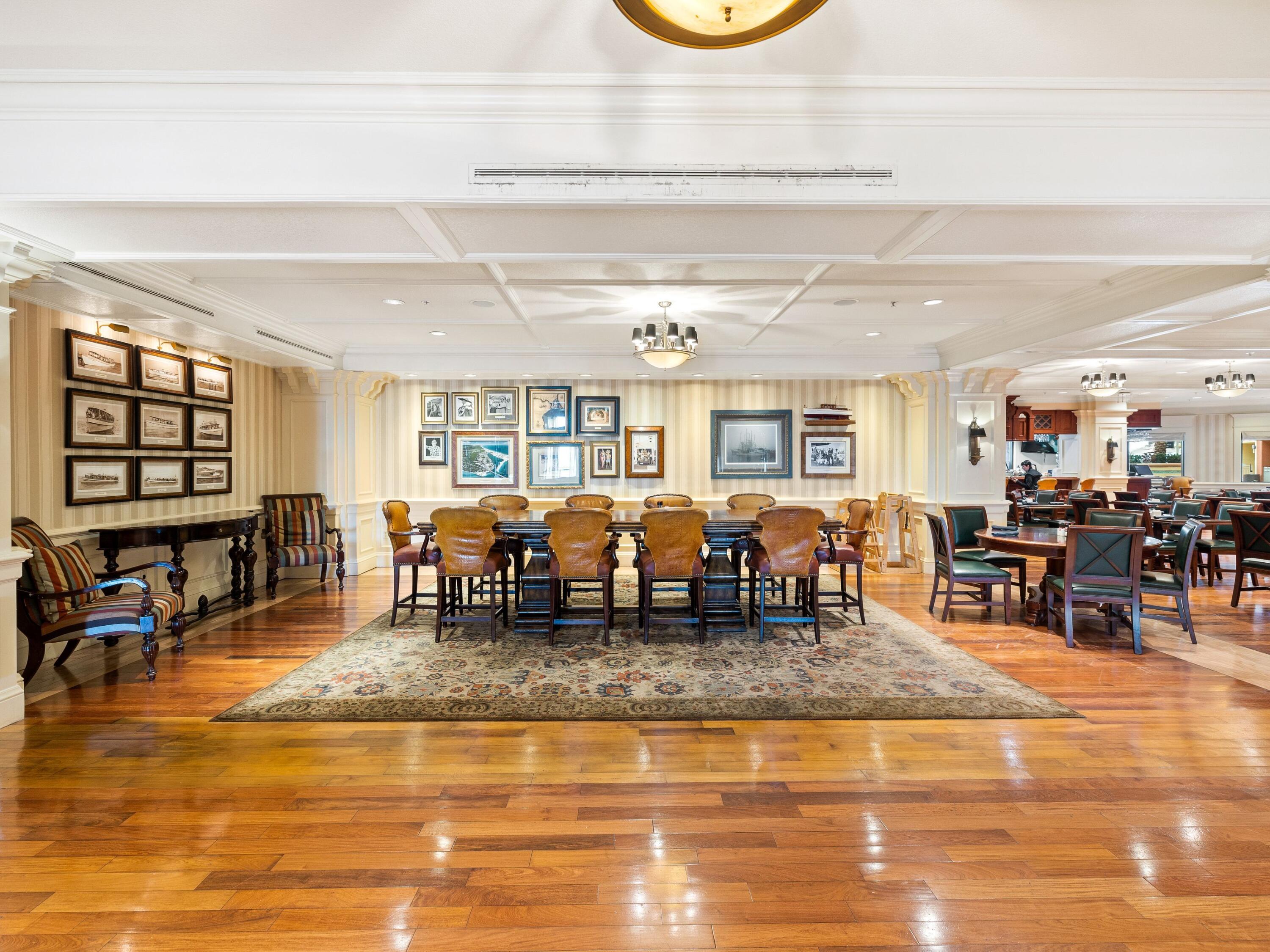 EMERALD GRANDE - Residential