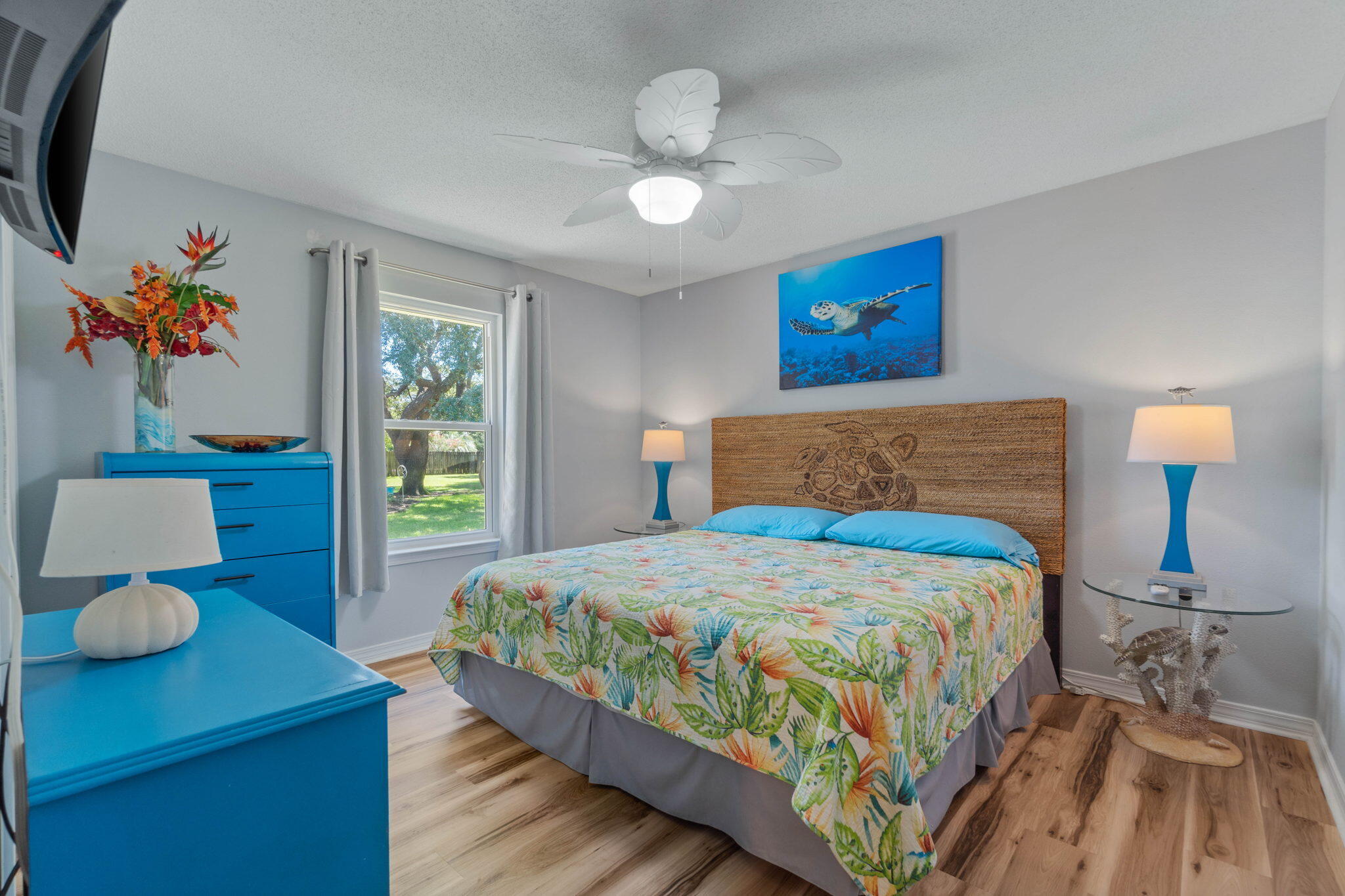 HOLLEY BY THE SEA - Residential