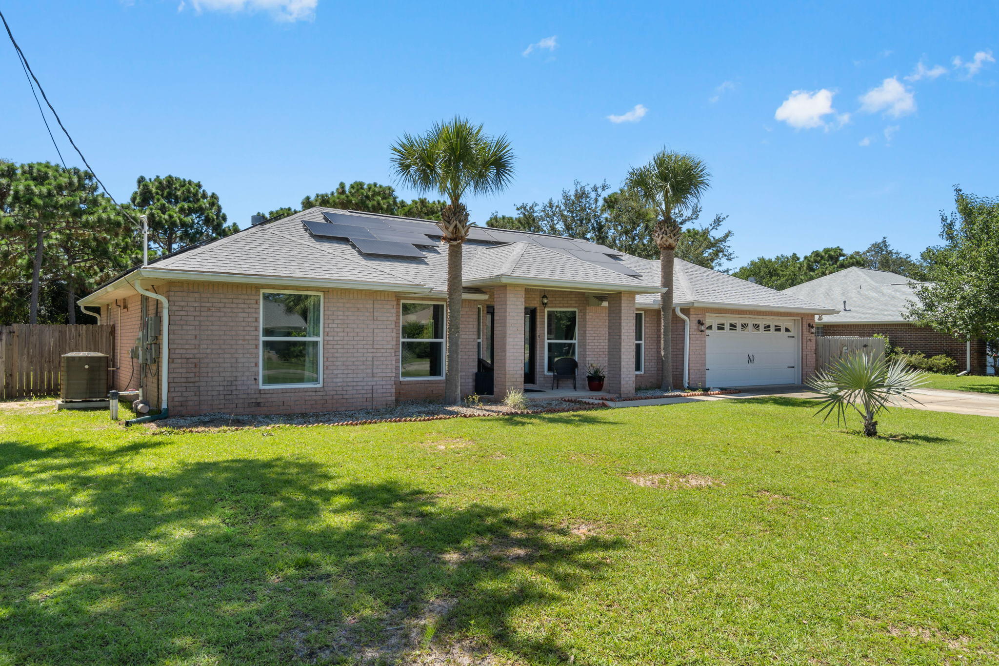 HOLLEY BY THE SEA - Residential