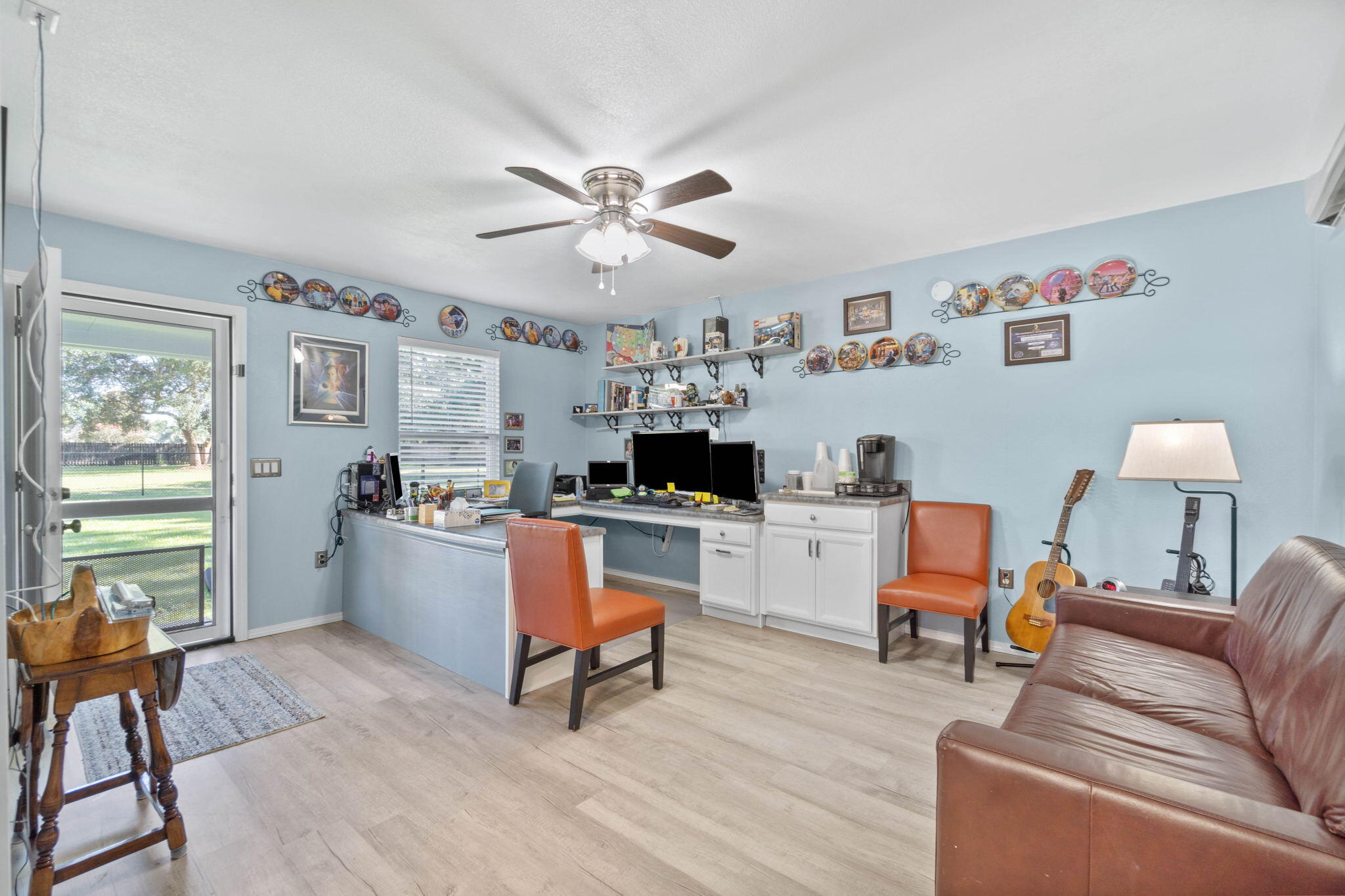 HOLLEY BY THE SEA - Residential