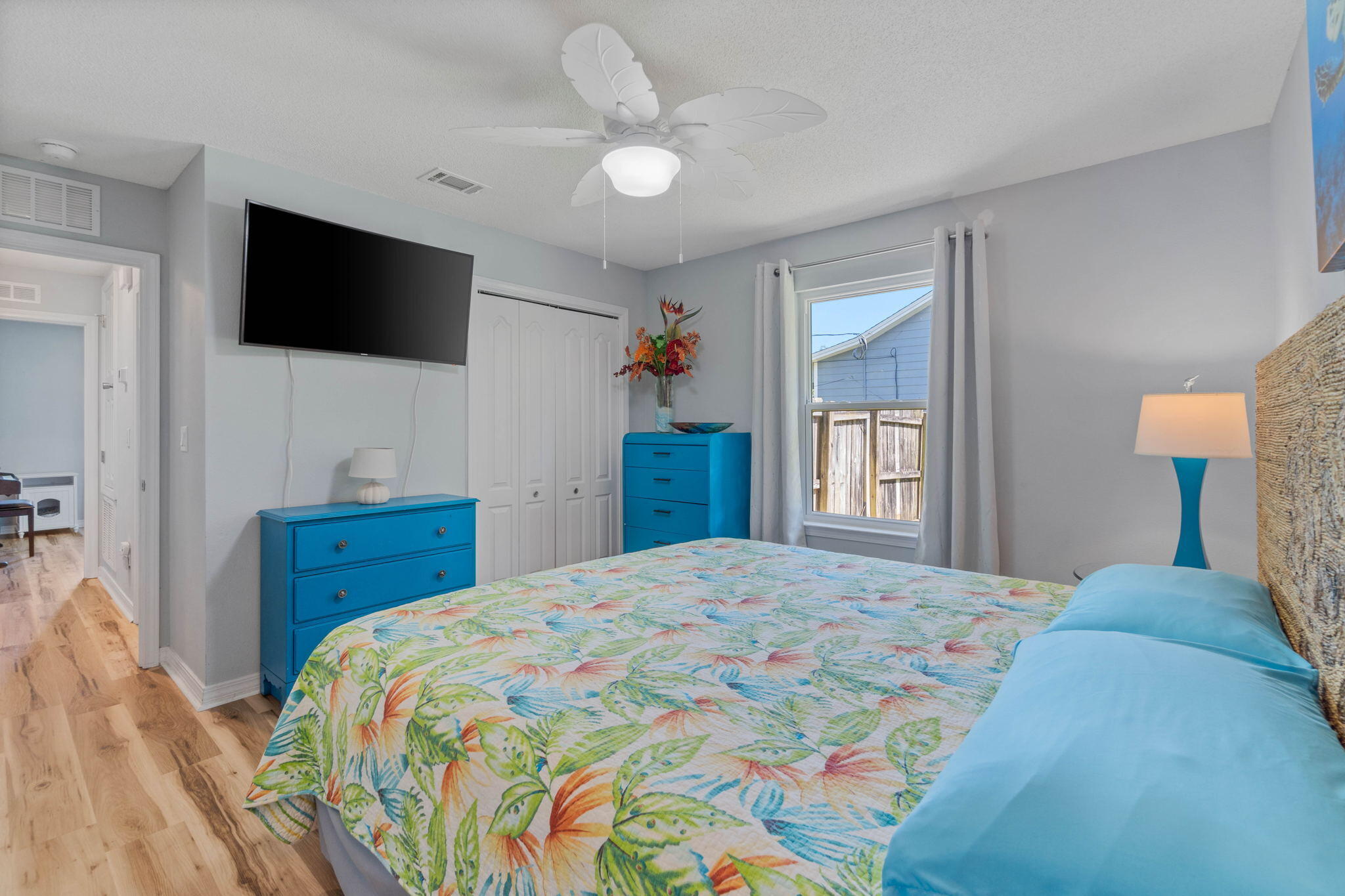 HOLLEY BY THE SEA - Residential