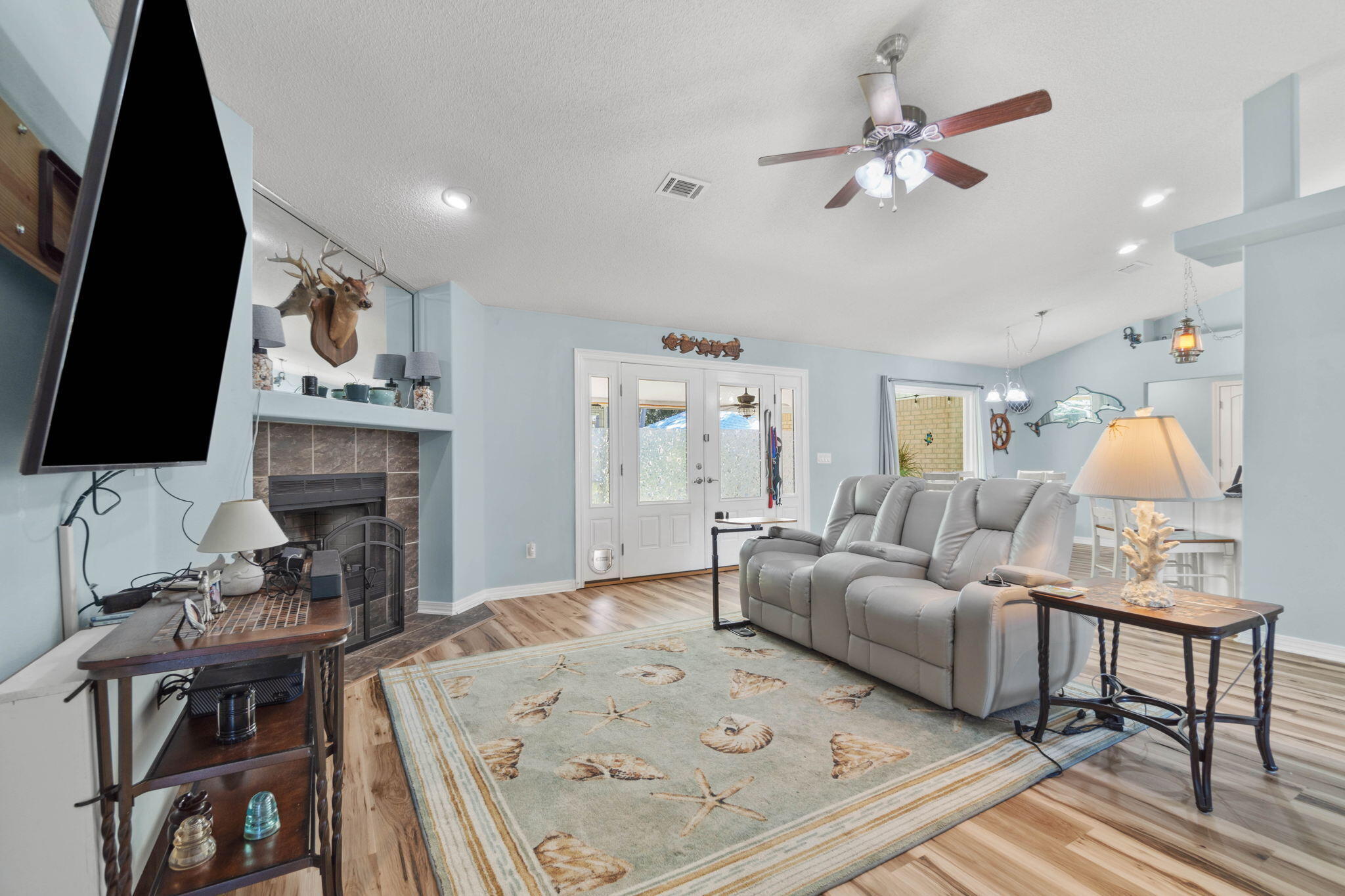 HOLLEY BY THE SEA - Residential