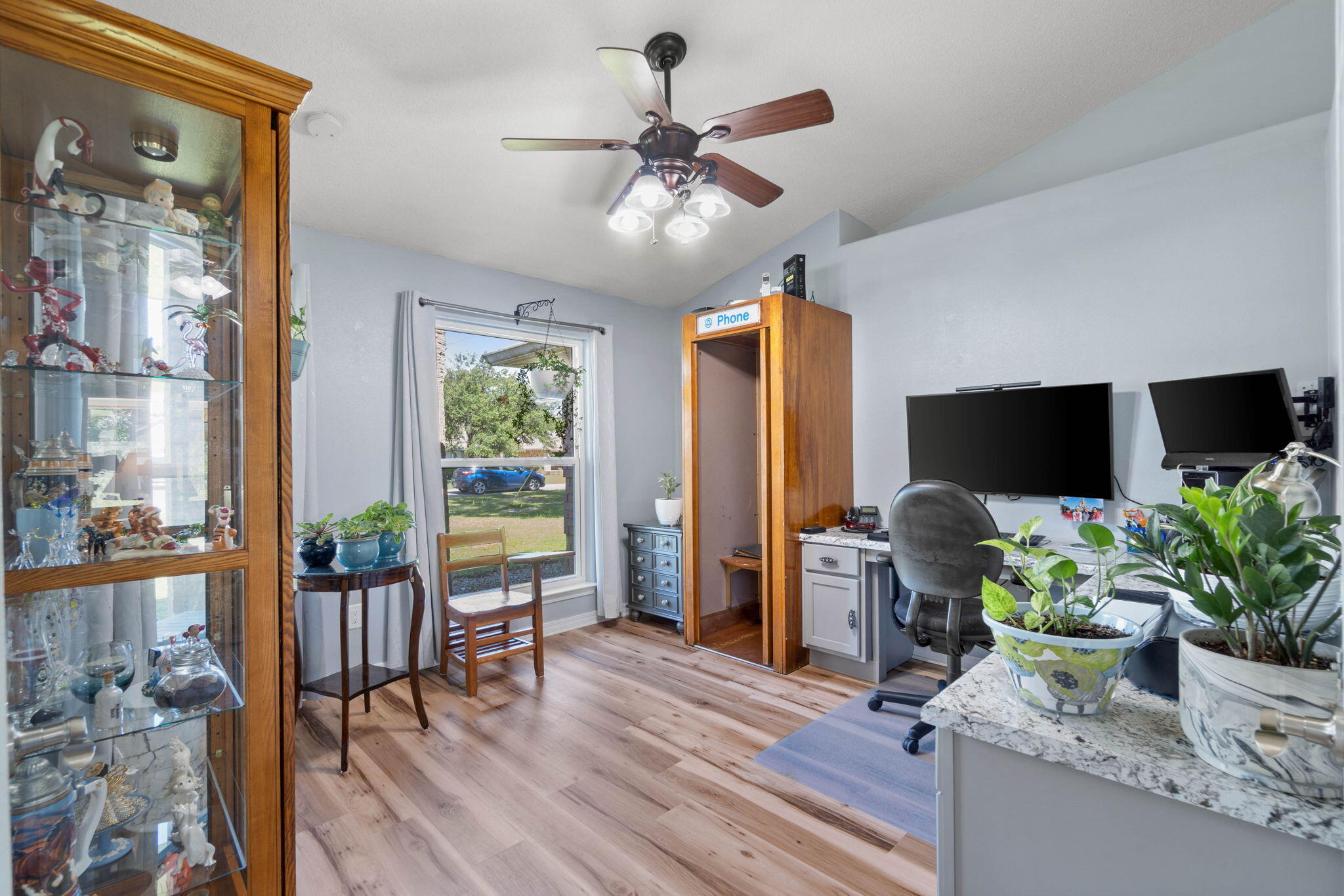 HOLLEY BY THE SEA - Residential