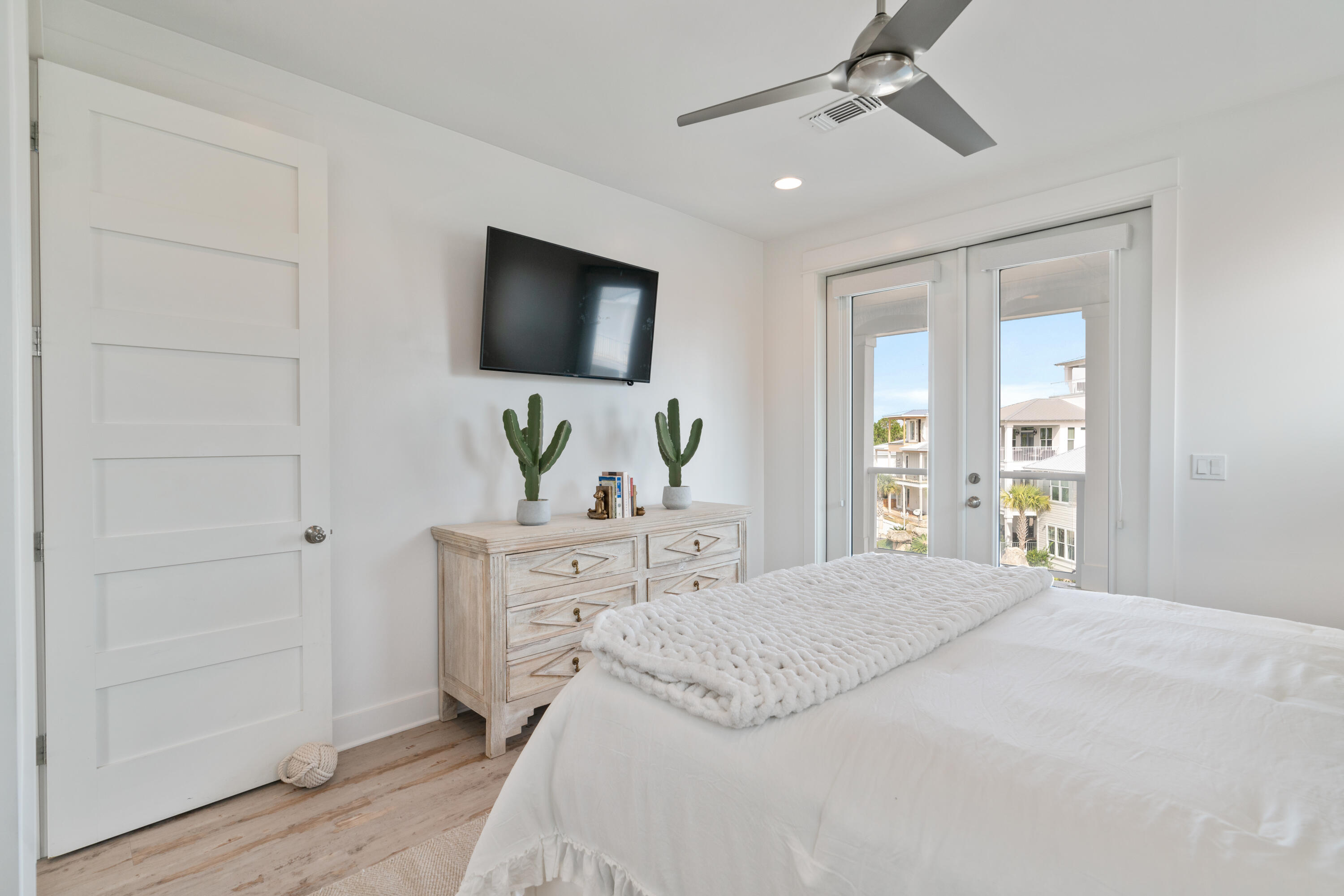 CYPRESS BREEZE PLANTATION - Residential