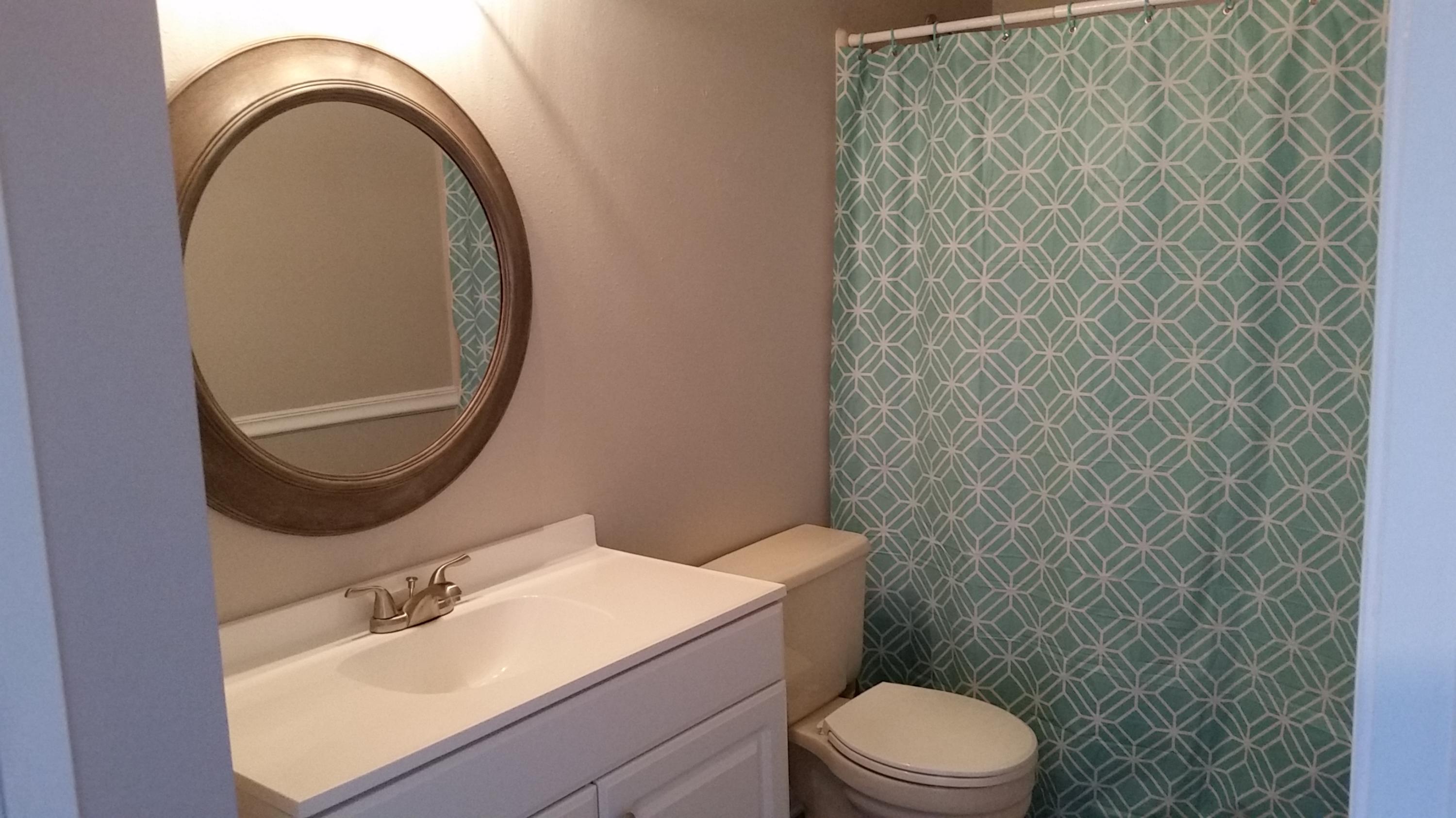 COLONIAL WOODS T/H - Residential