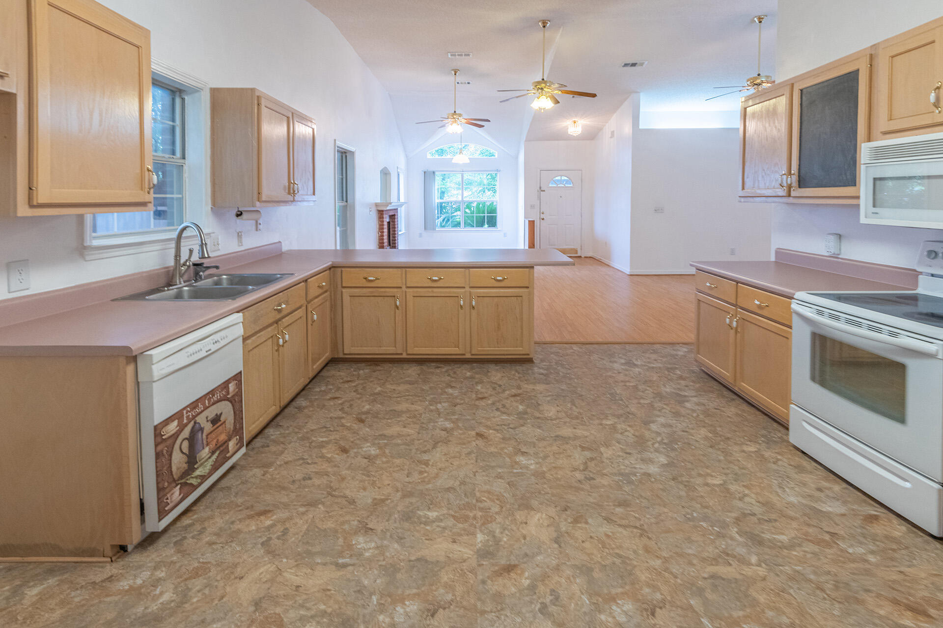 SOUTHGATE PH 3 - Residential