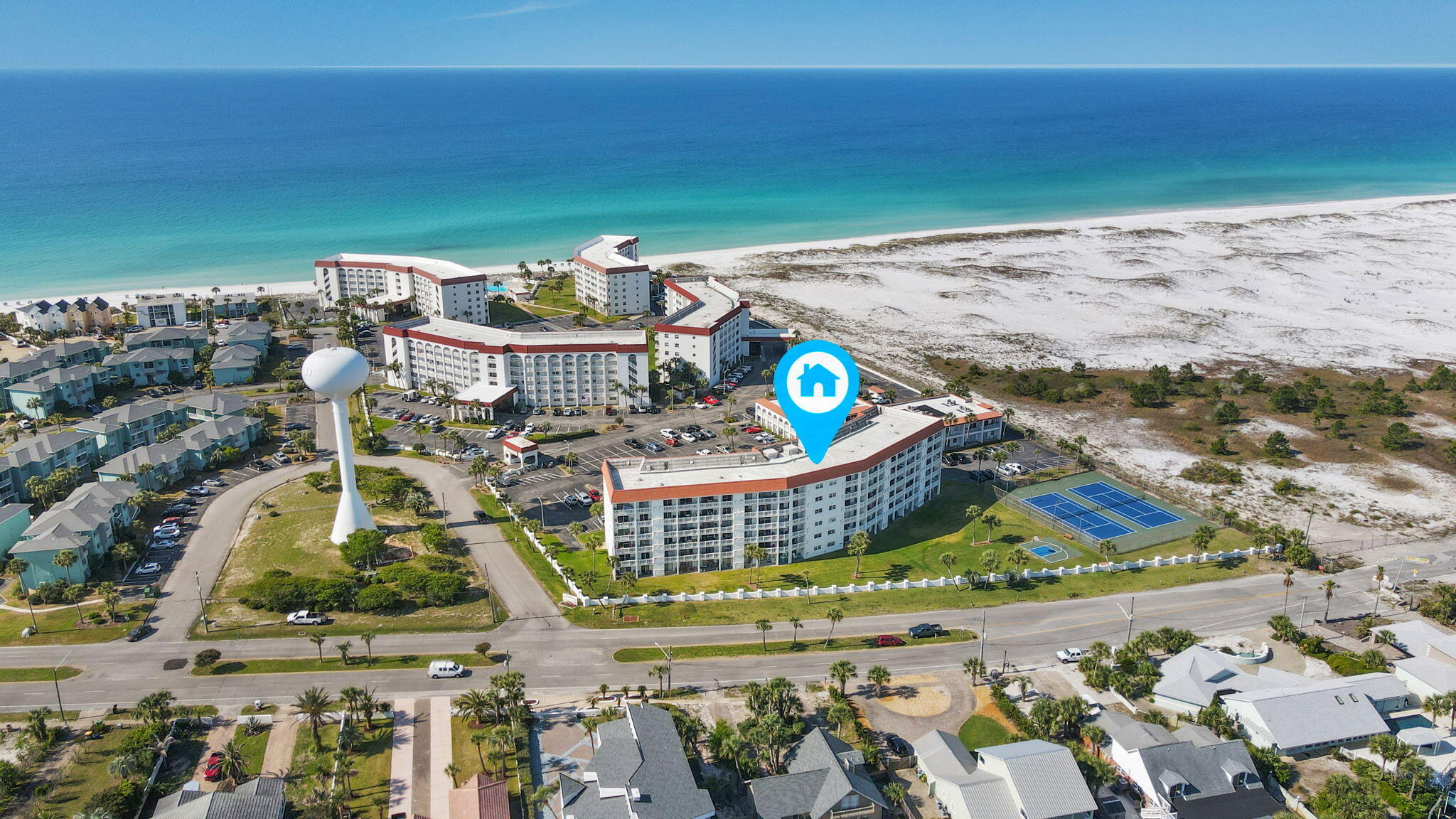EL MATADOR CONDO - Residential