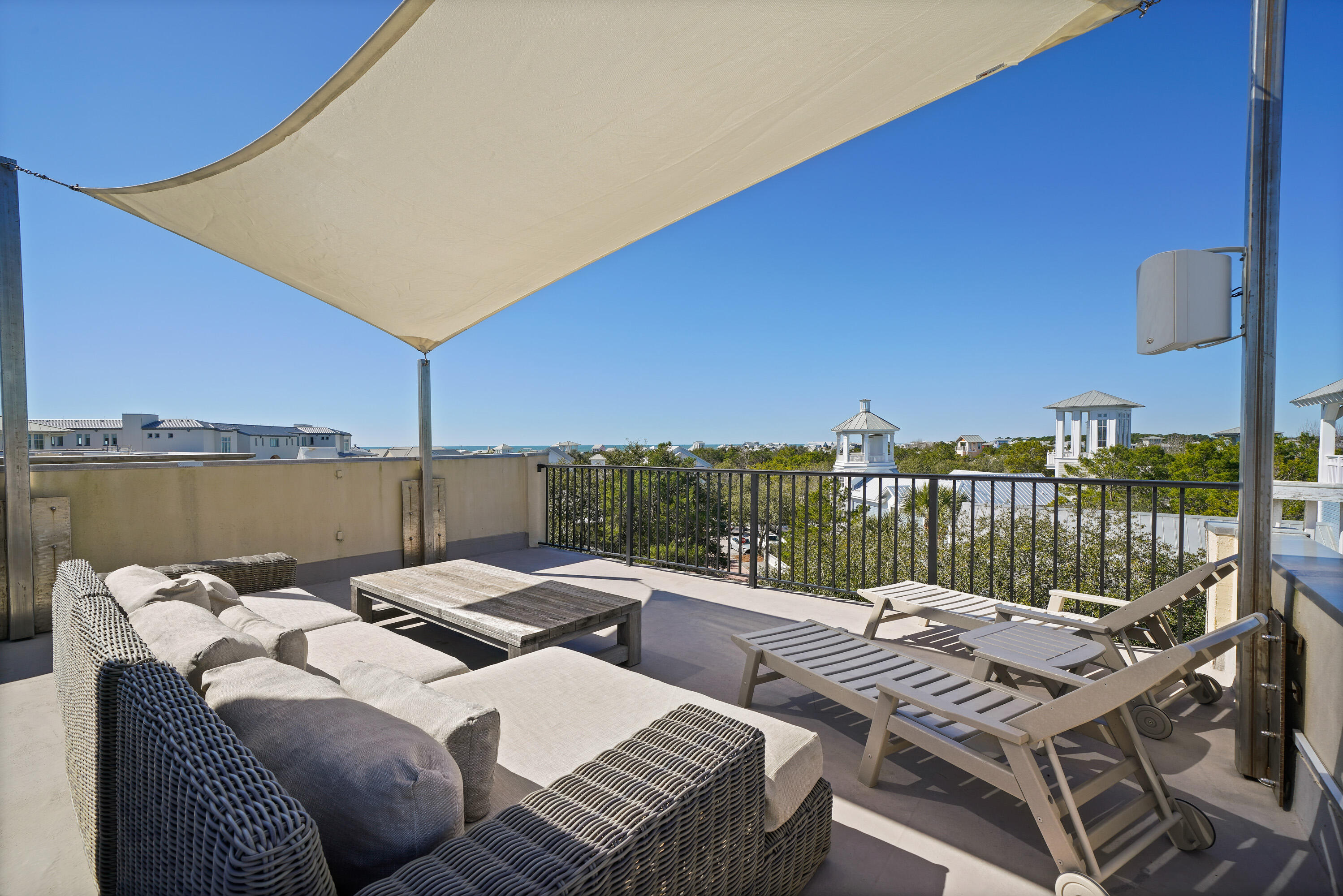 SEASIDE 04 - Residential