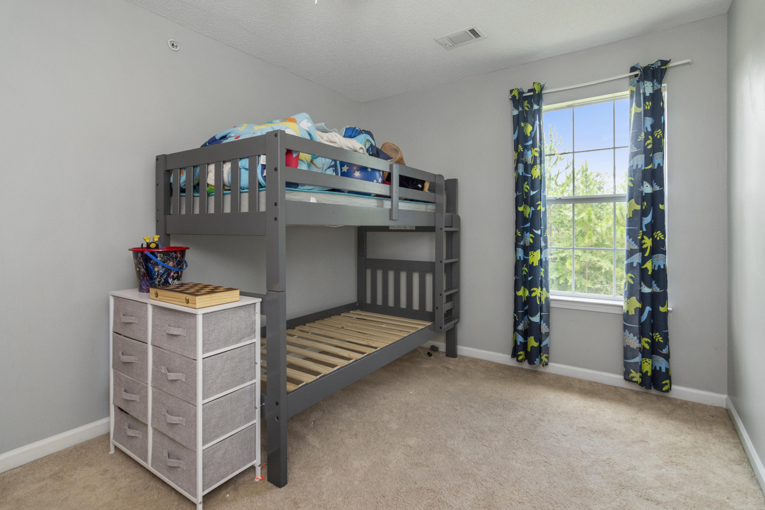 ROLLING PINES - Residential