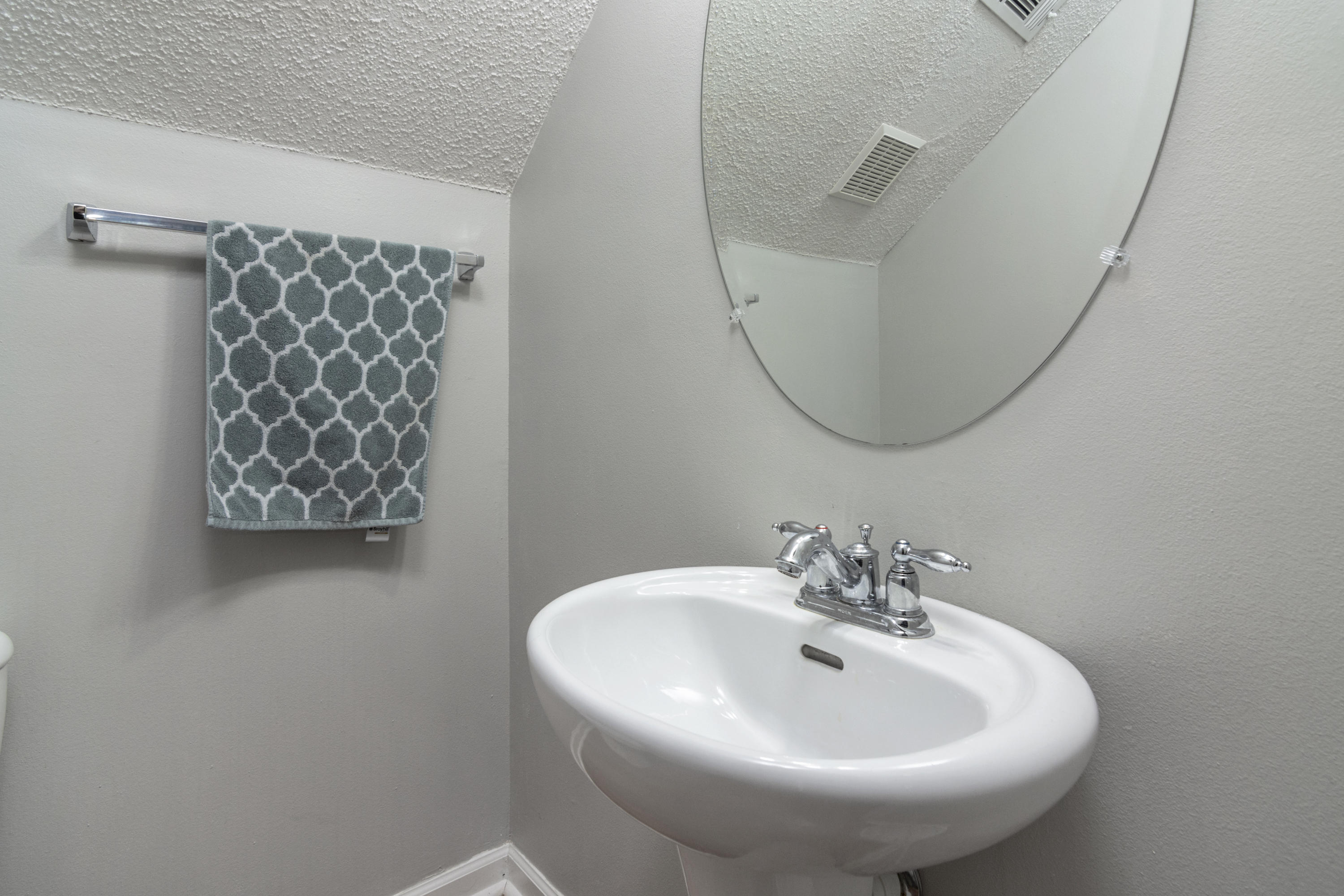 ROLLING PINES - Residential