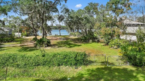 448 Holly Point Road Freeport FL 32439