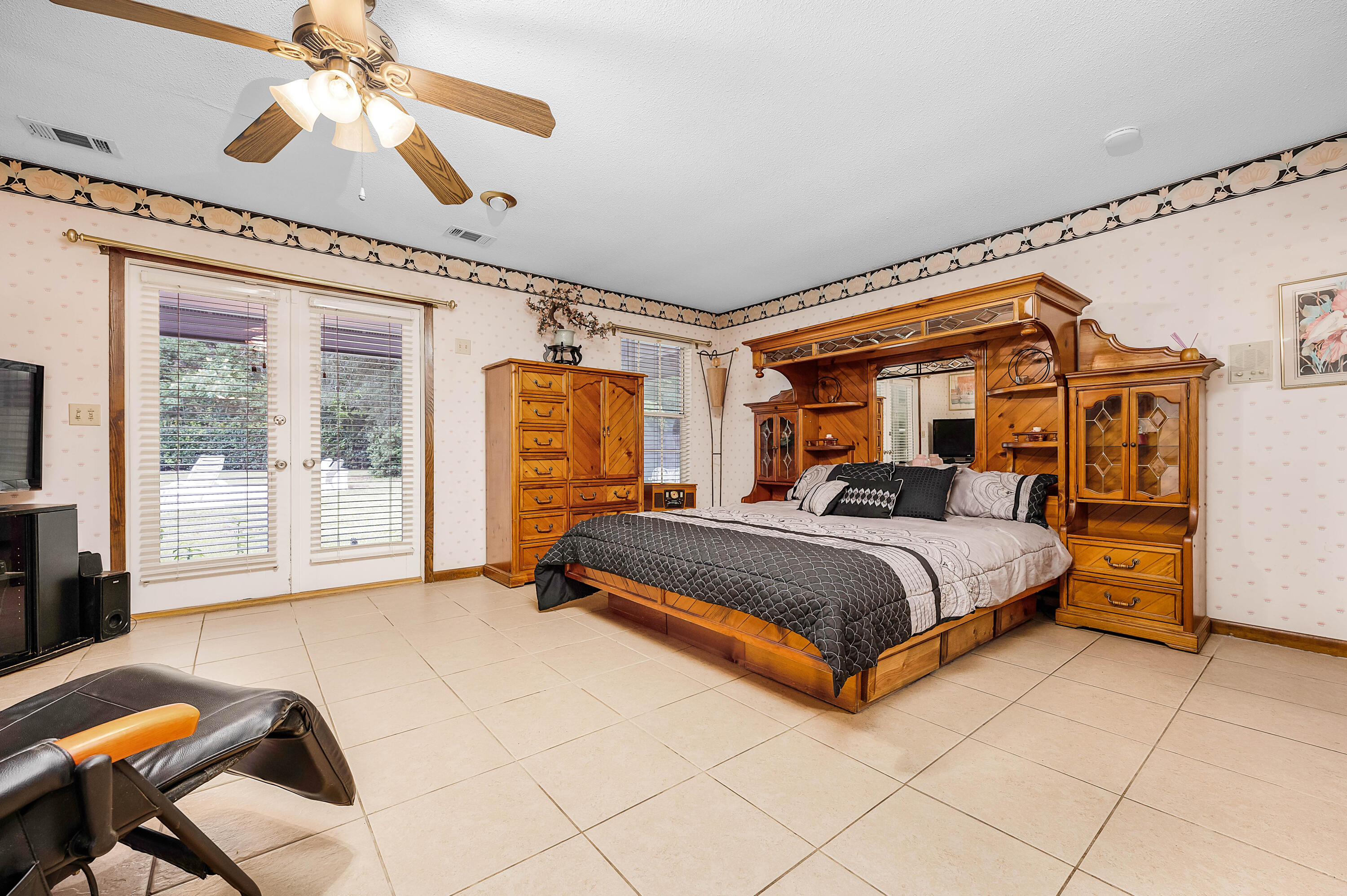 NONESUCH WAY - Residential