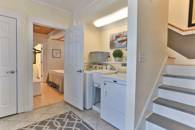 SEASHORE VILLAGE PH 3 - Residential