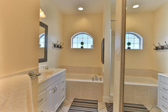 SEASHORE VILLAGE PH 3 - Residential