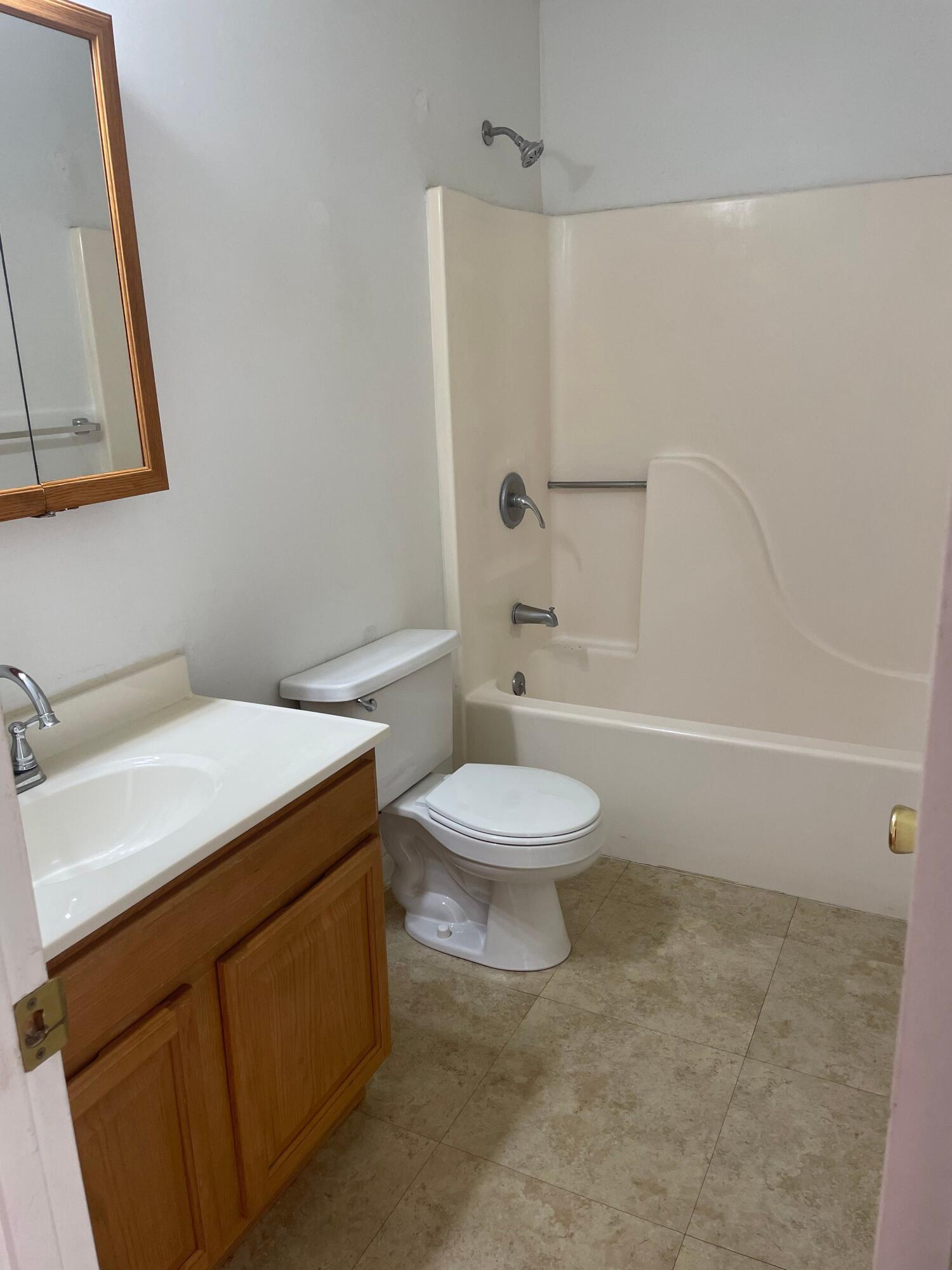 MARY ESTHER-INTR - Residential Lease