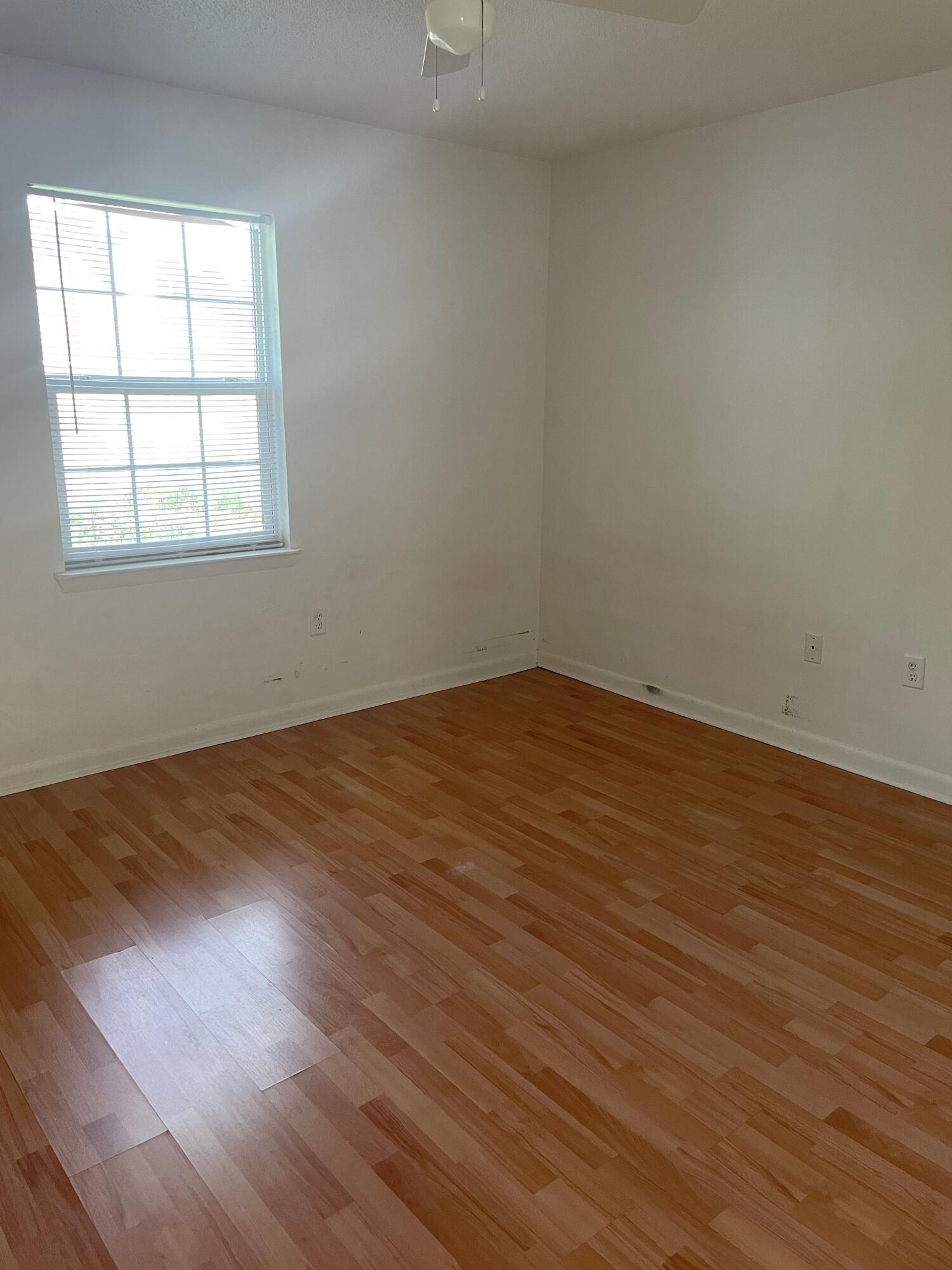 MARY ESTHER-INTR - Residential Lease