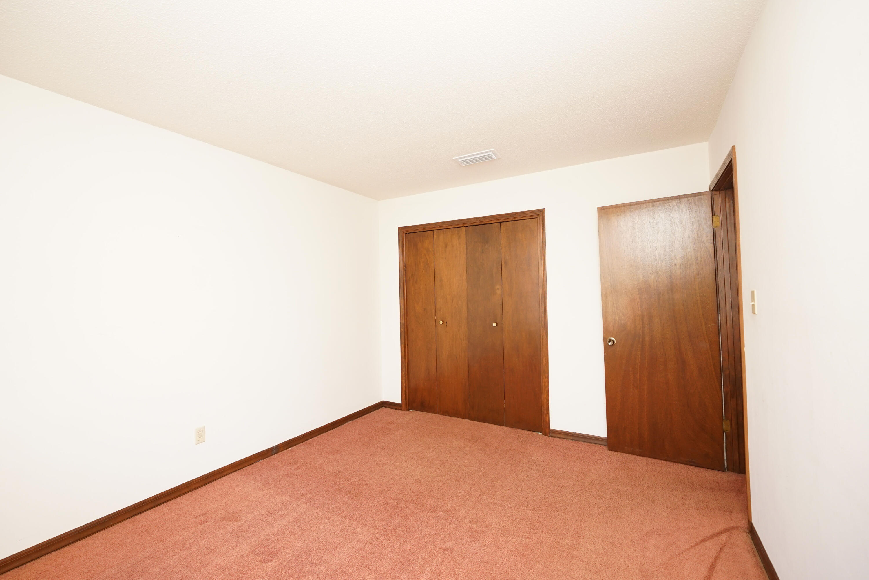 ELM PLACE CONDO - Residential